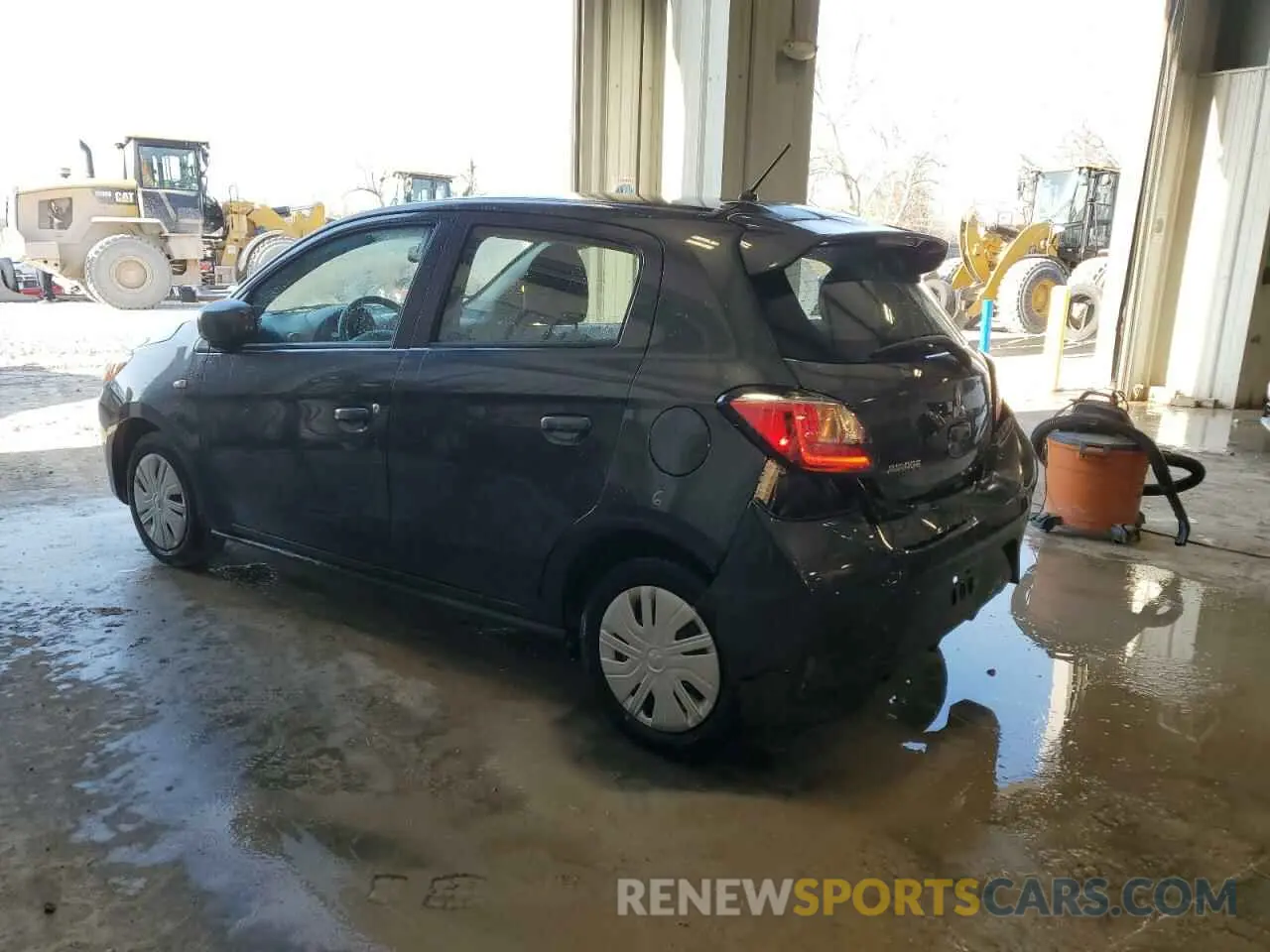 2 fotografías del automóvil dañado ML32AUHJ8RH018788 MITSUBISHI MIRAGE 2024