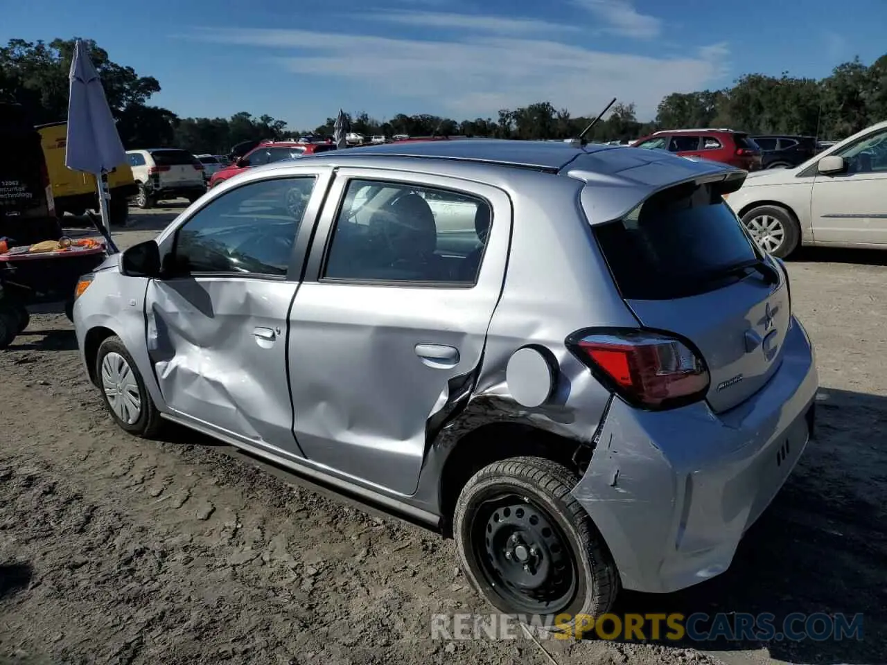 2 fotografías del automóvil dañado ML32AUHJ8RH020377 MITSUBISHI MIRAGE 2024