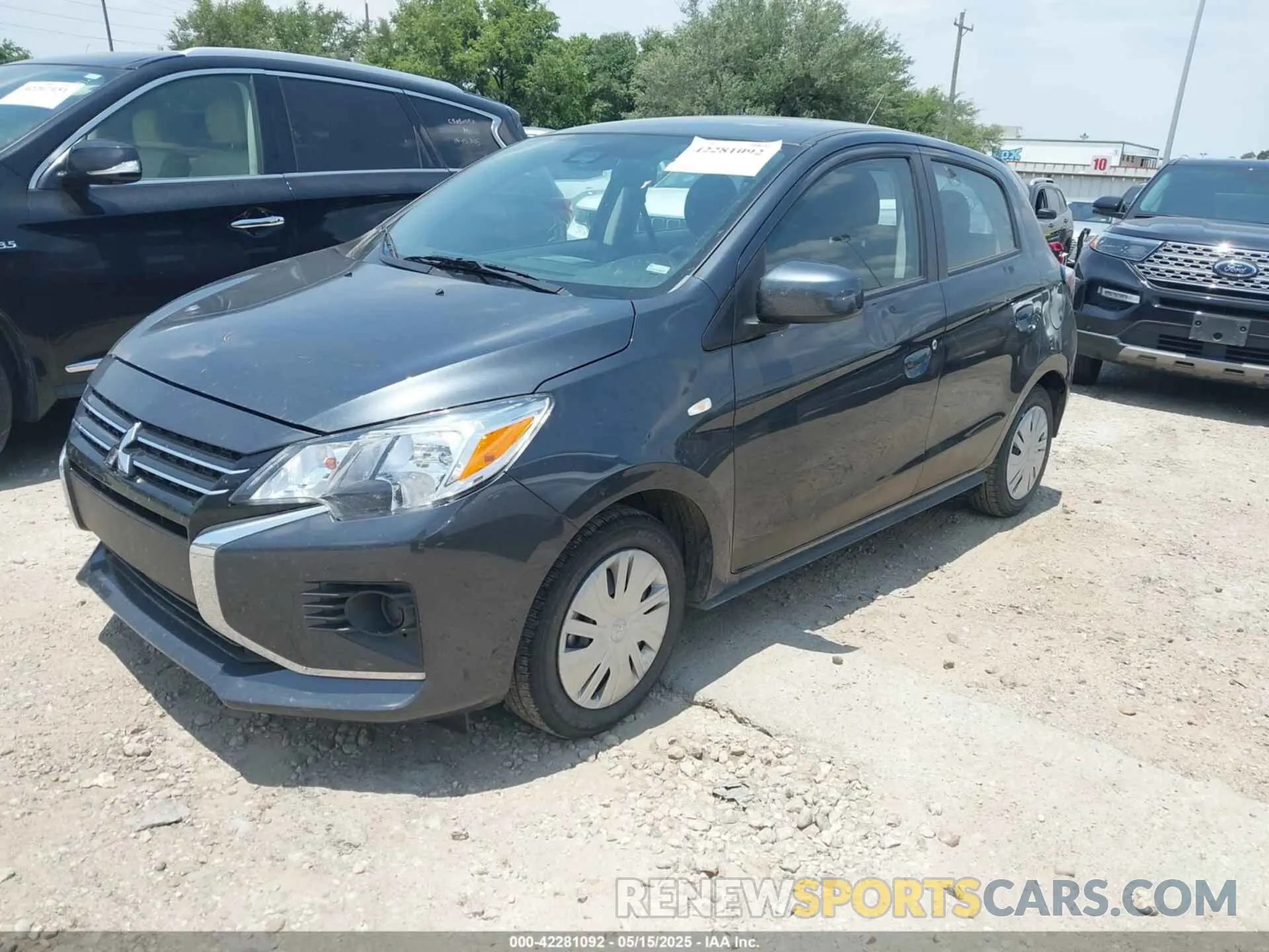 2 fotografías del automóvil dañado ML32AUHJ8RH022856 MITSUBISHI MIRAGE 2024