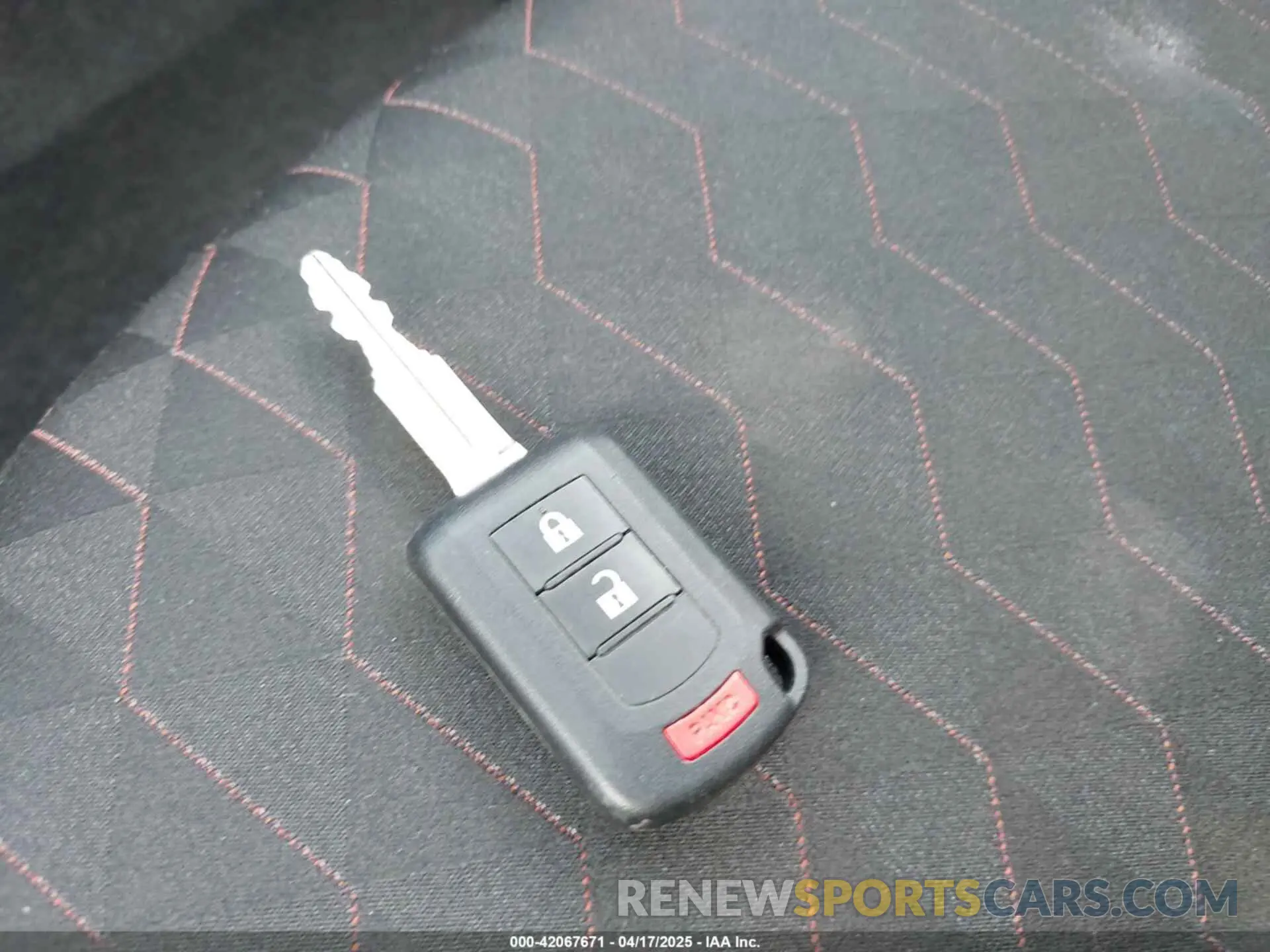 11 fotografías del automóvil dañado ML32AUHJ8RH027507 MITSUBISHI MIRAGE 2024