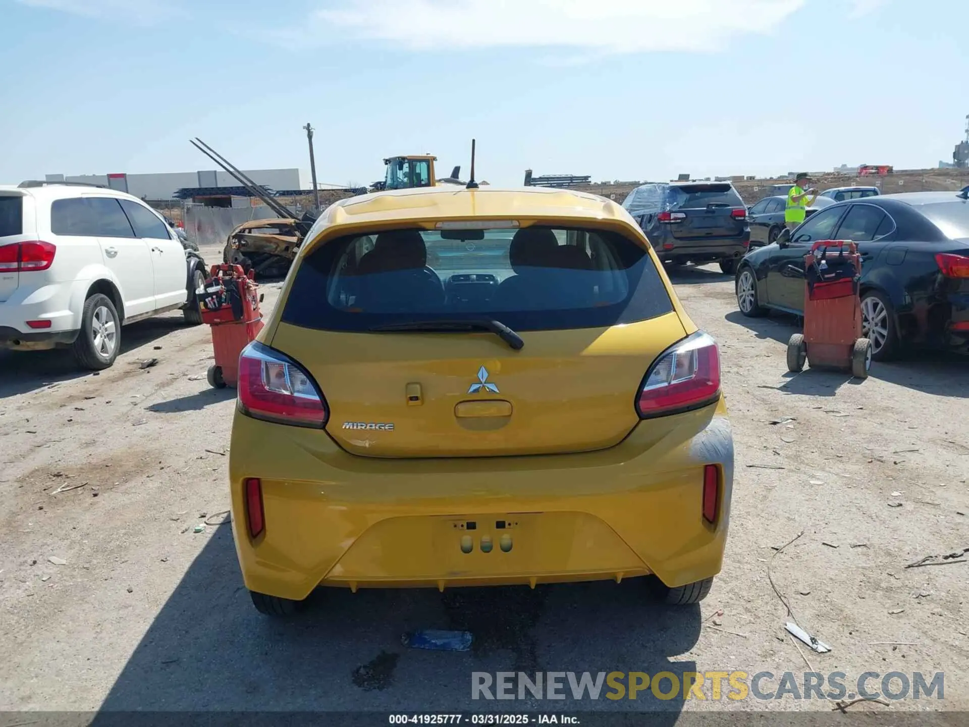 15 fotografías del automóvil dañado ML32AUHJ9RH001062 MITSUBISHI MIRAGE 2024