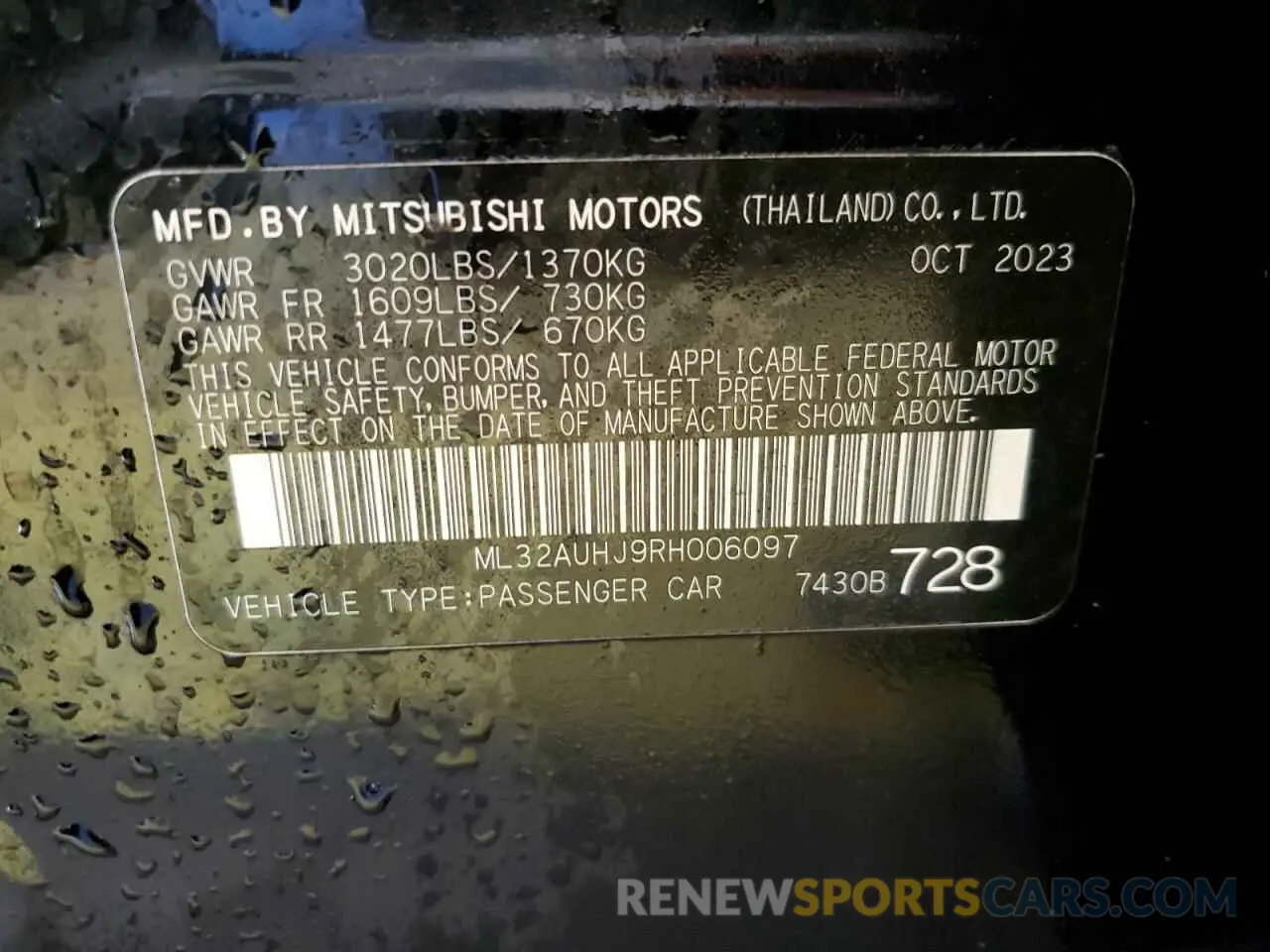 12 fotografías del automóvil dañado ML32AUHJ9RH006097 MITSUBISHI MIRAGE 2024