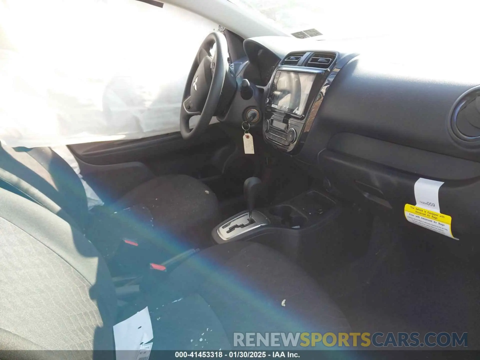 5 fotografías del automóvil dañado ML32AUHJ9RH015947 MITSUBISHI MIRAGE 2024
