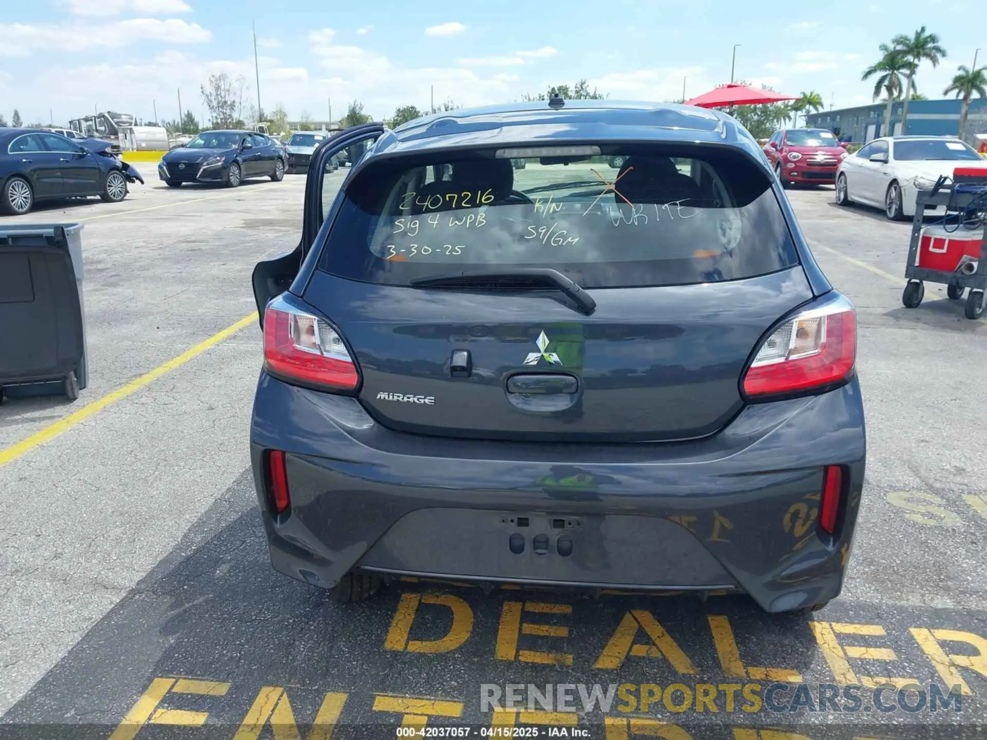 16 fotografías del automóvil dañado ML32AUHJXRH007422 MITSUBISHI MIRAGE 2024