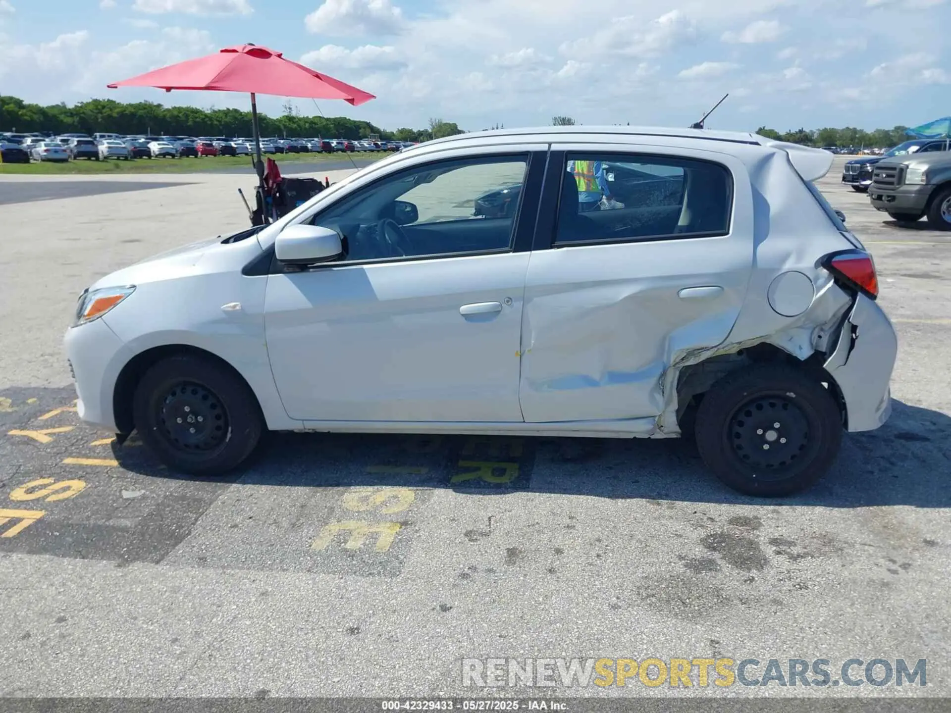 15 fotografías del automóvil dañado ML32AUHJXRH012264 MITSUBISHI MIRAGE 2024
