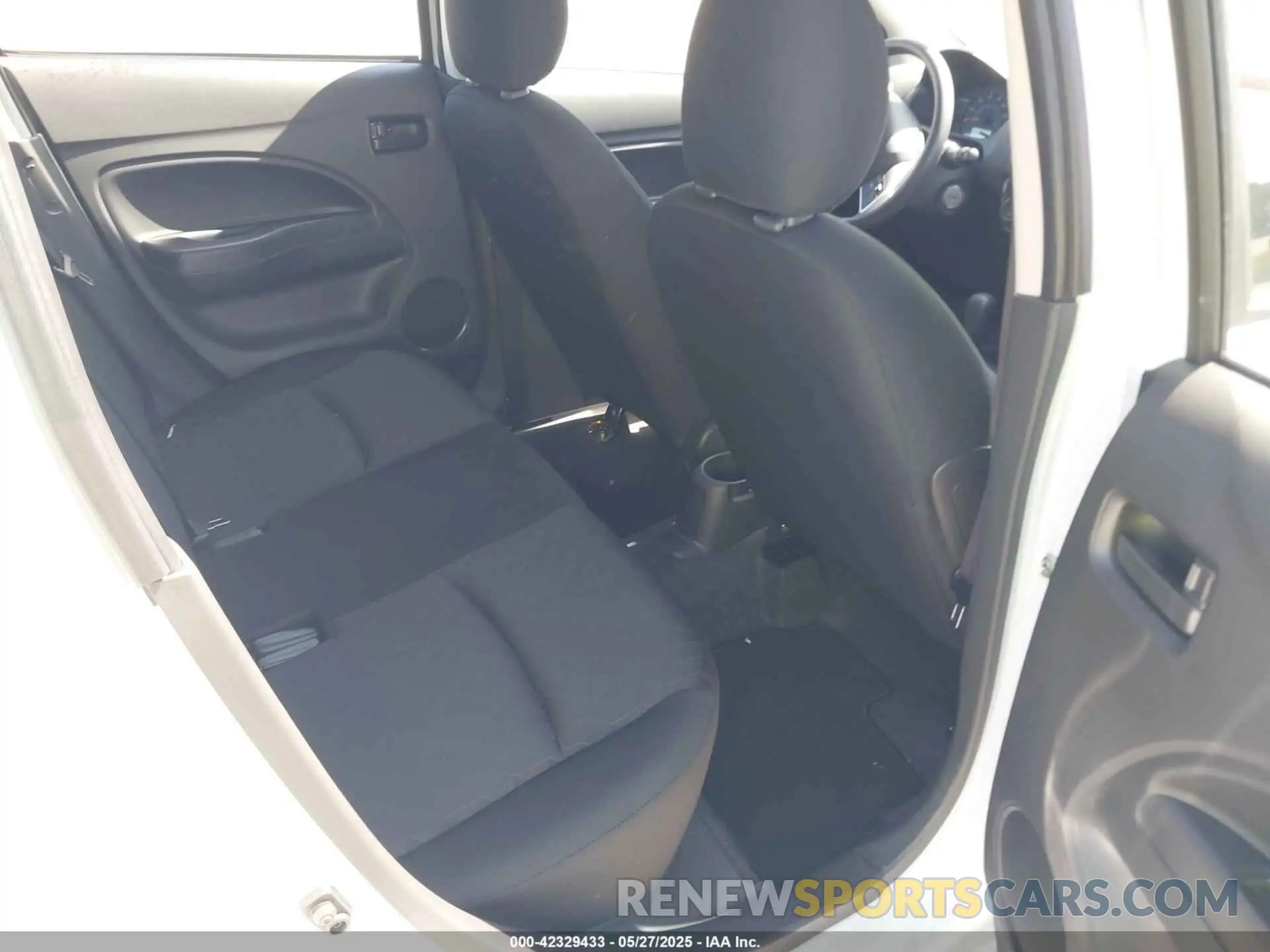 8 fotografías del automóvil dañado ML32AUHJXRH012264 MITSUBISHI MIRAGE 2024