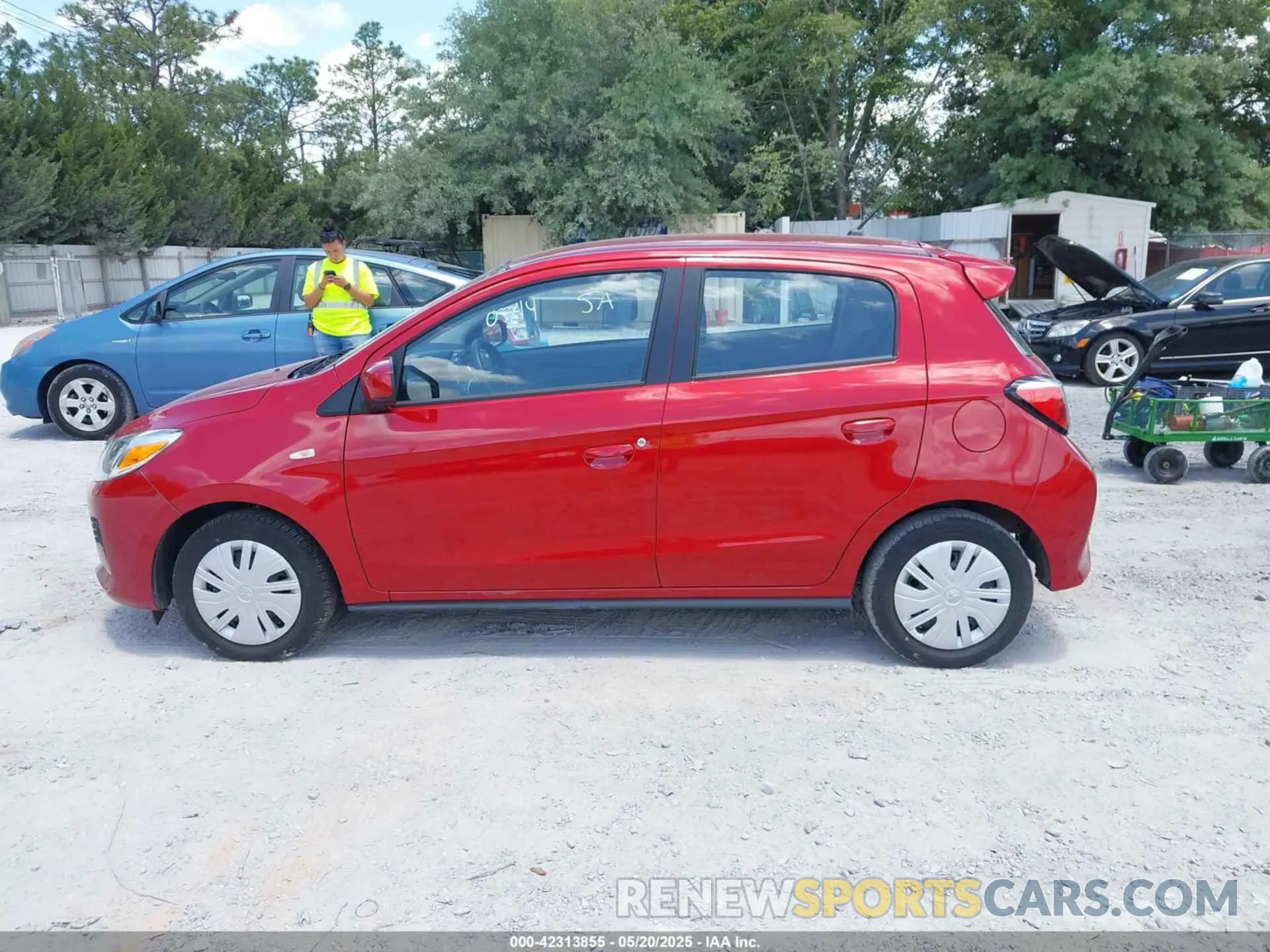 14 fotografías del automóvil dañado ML32AUHJXRH018310 MITSUBISHI MIRAGE 2024