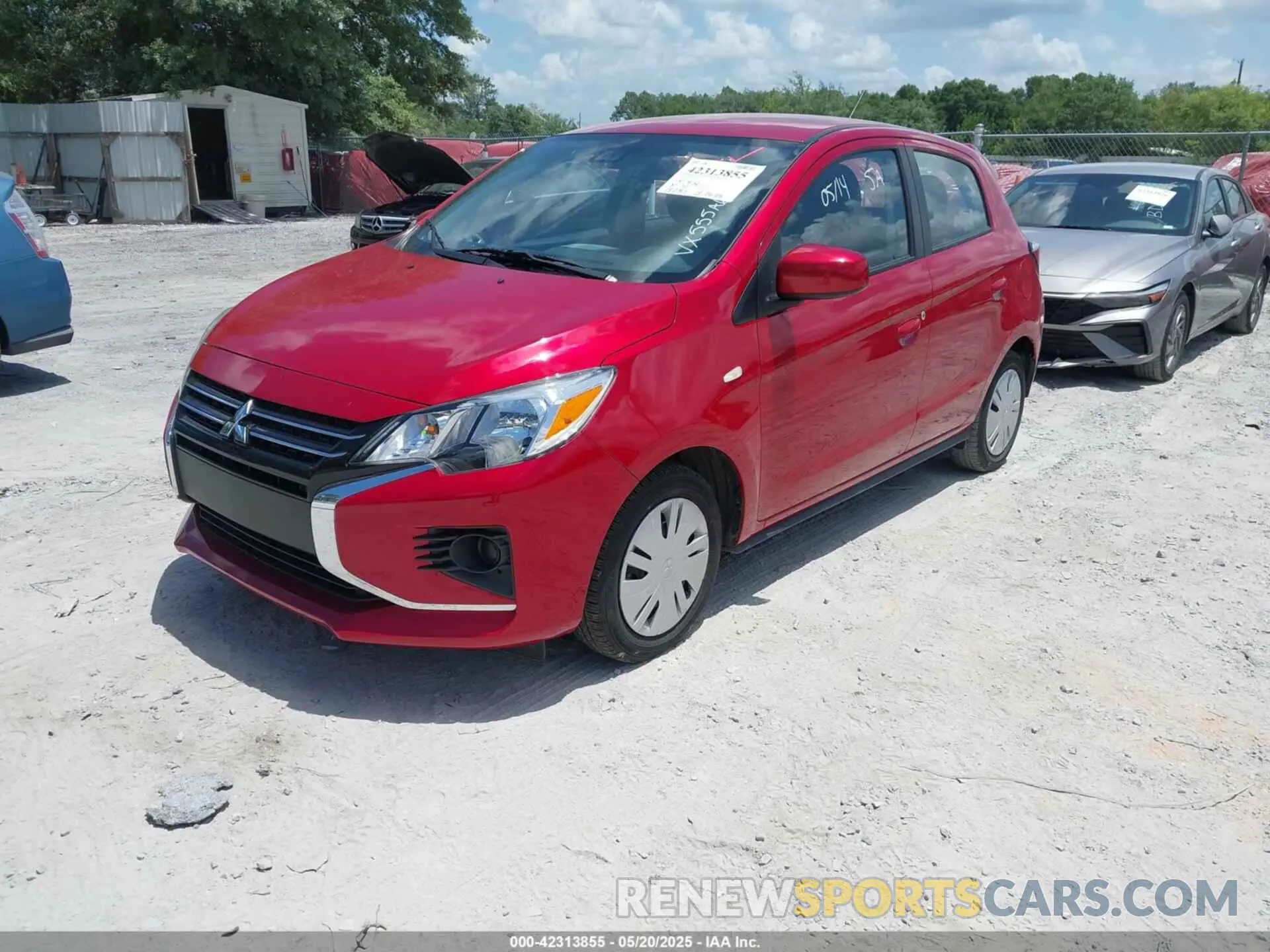 2 fotografías del automóvil dañado ML32AUHJXRH018310 MITSUBISHI MIRAGE 2024