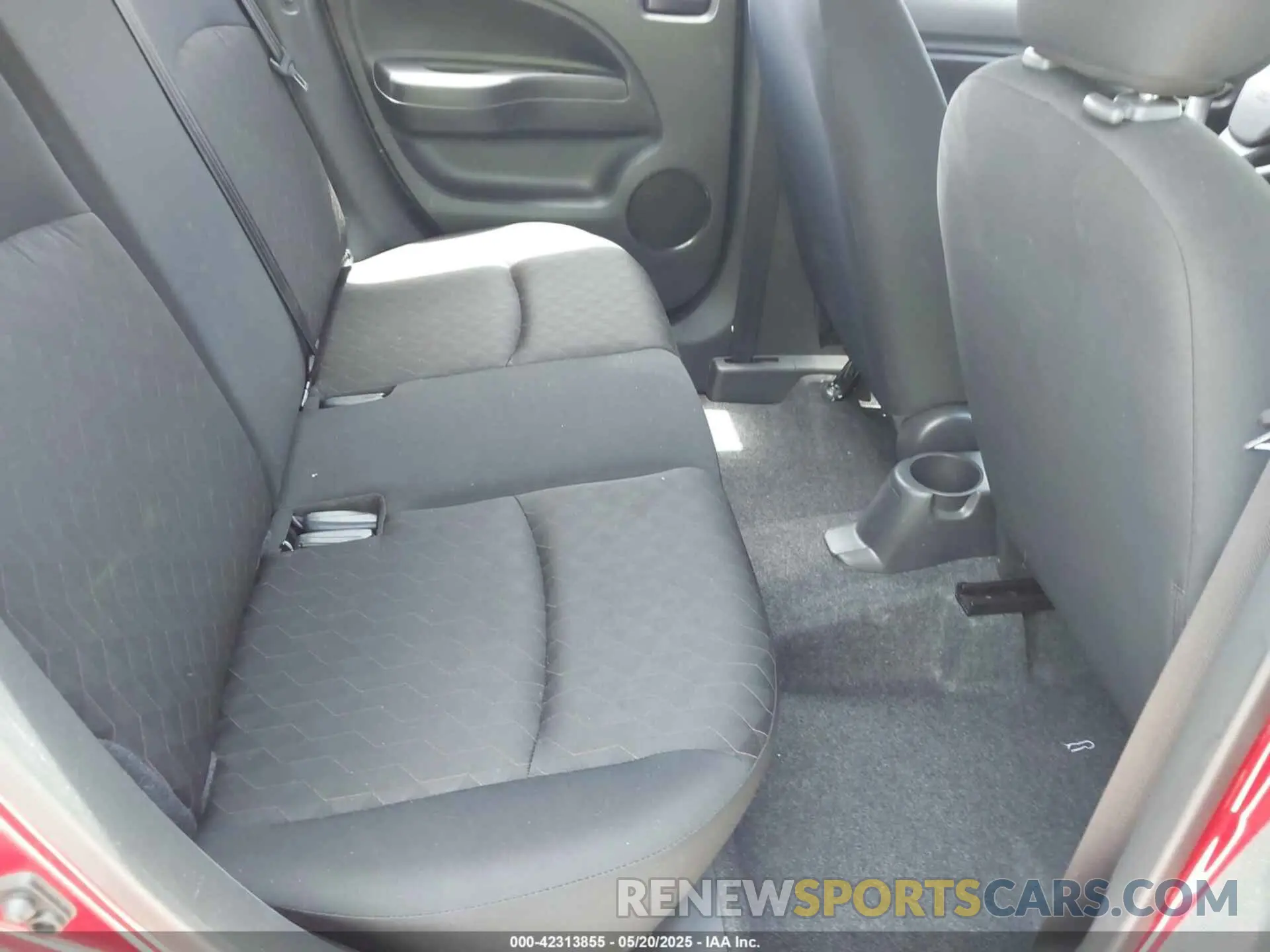8 fotografías del automóvil dañado ML32AUHJXRH018310 MITSUBISHI MIRAGE 2024