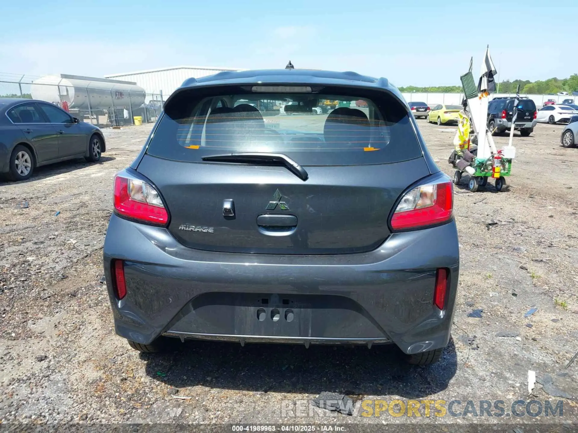 16 fotografías del automóvil dañado ML32AUHJXRH018744 MITSUBISHI MIRAGE 2024