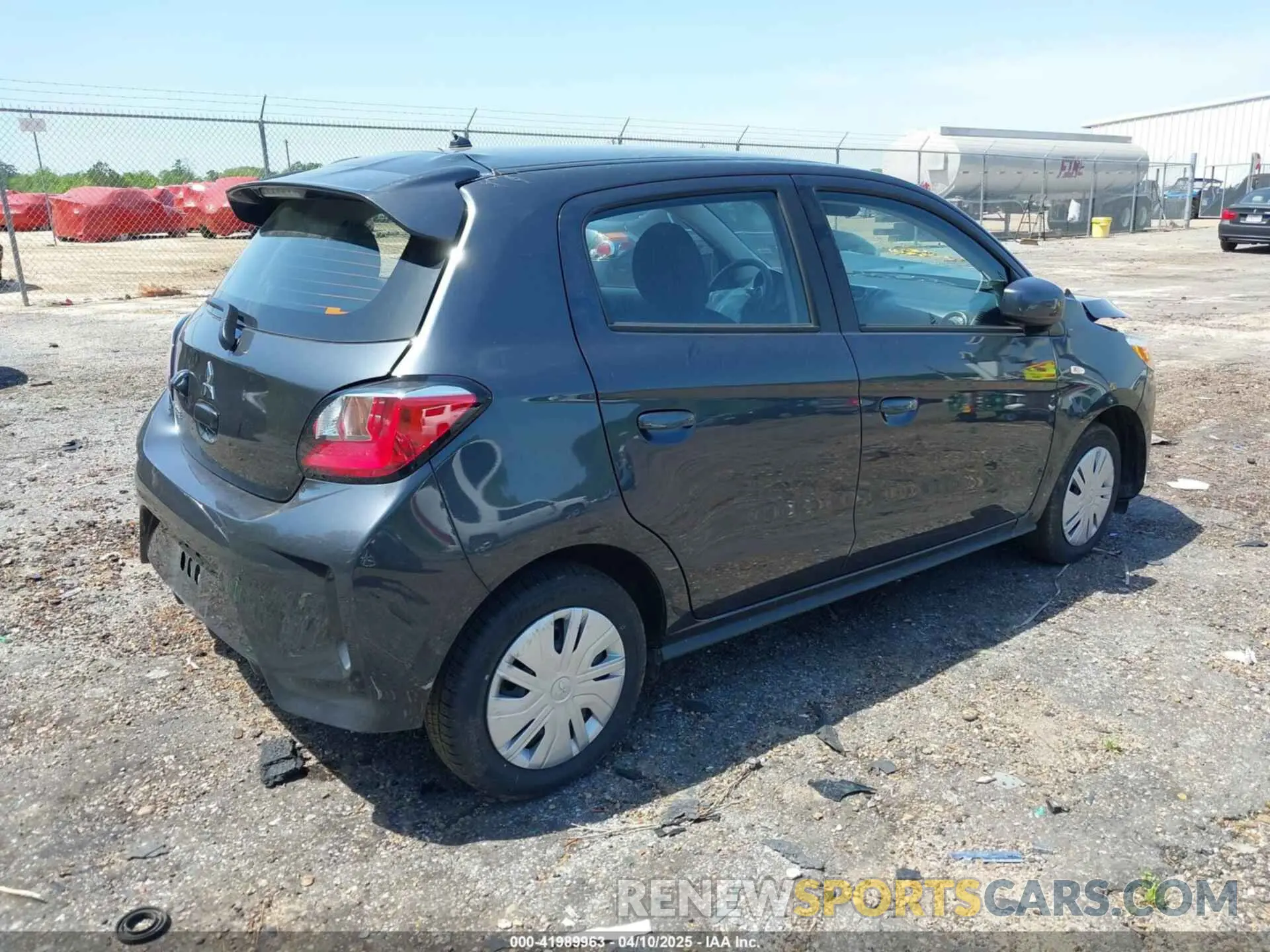 4 fotografías del automóvil dañado ML32AUHJXRH018744 MITSUBISHI MIRAGE 2024