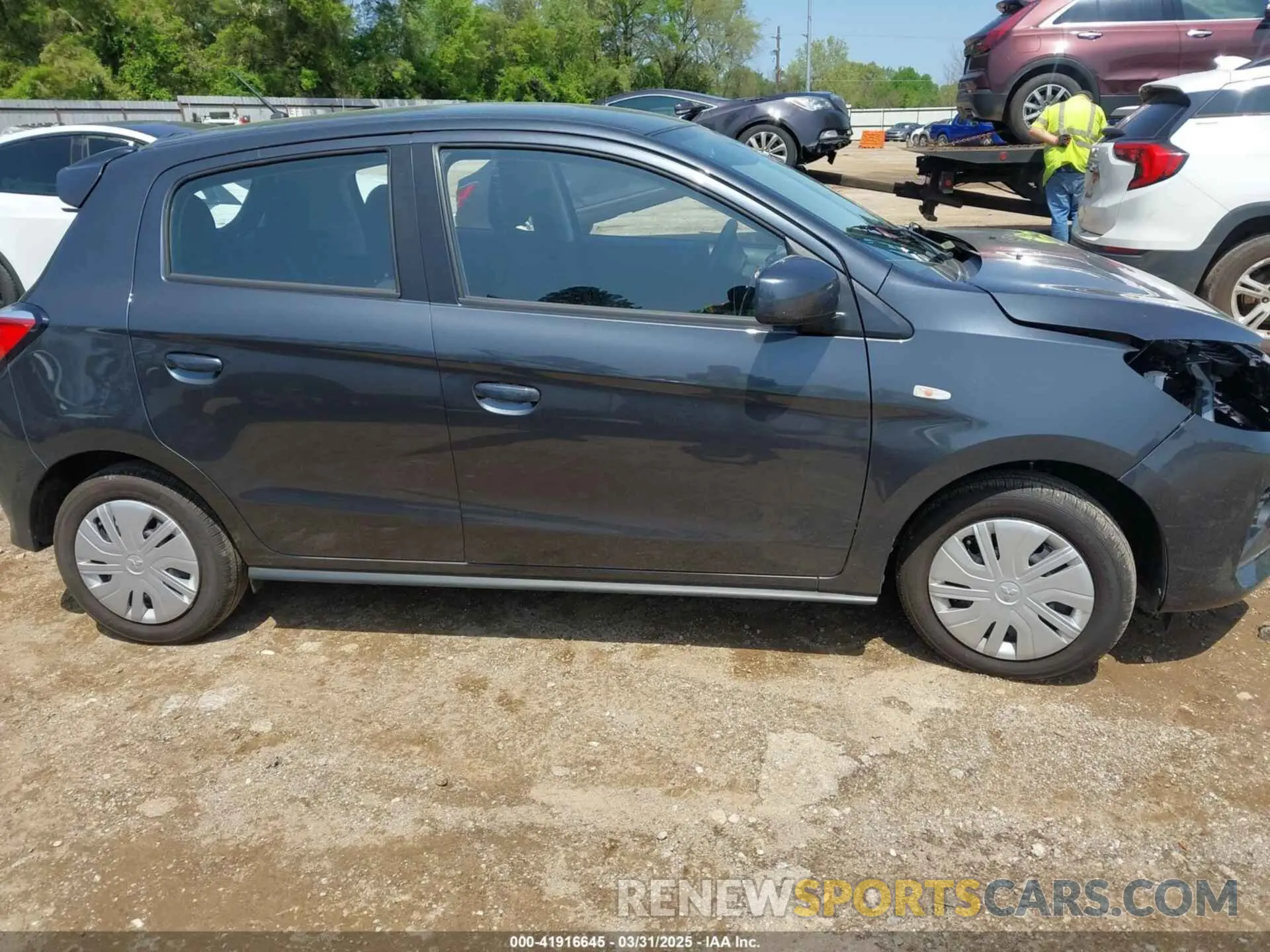 14 fotografías del automóvil dañado ML32AUHJXRH028870 MITSUBISHI MIRAGE 2024