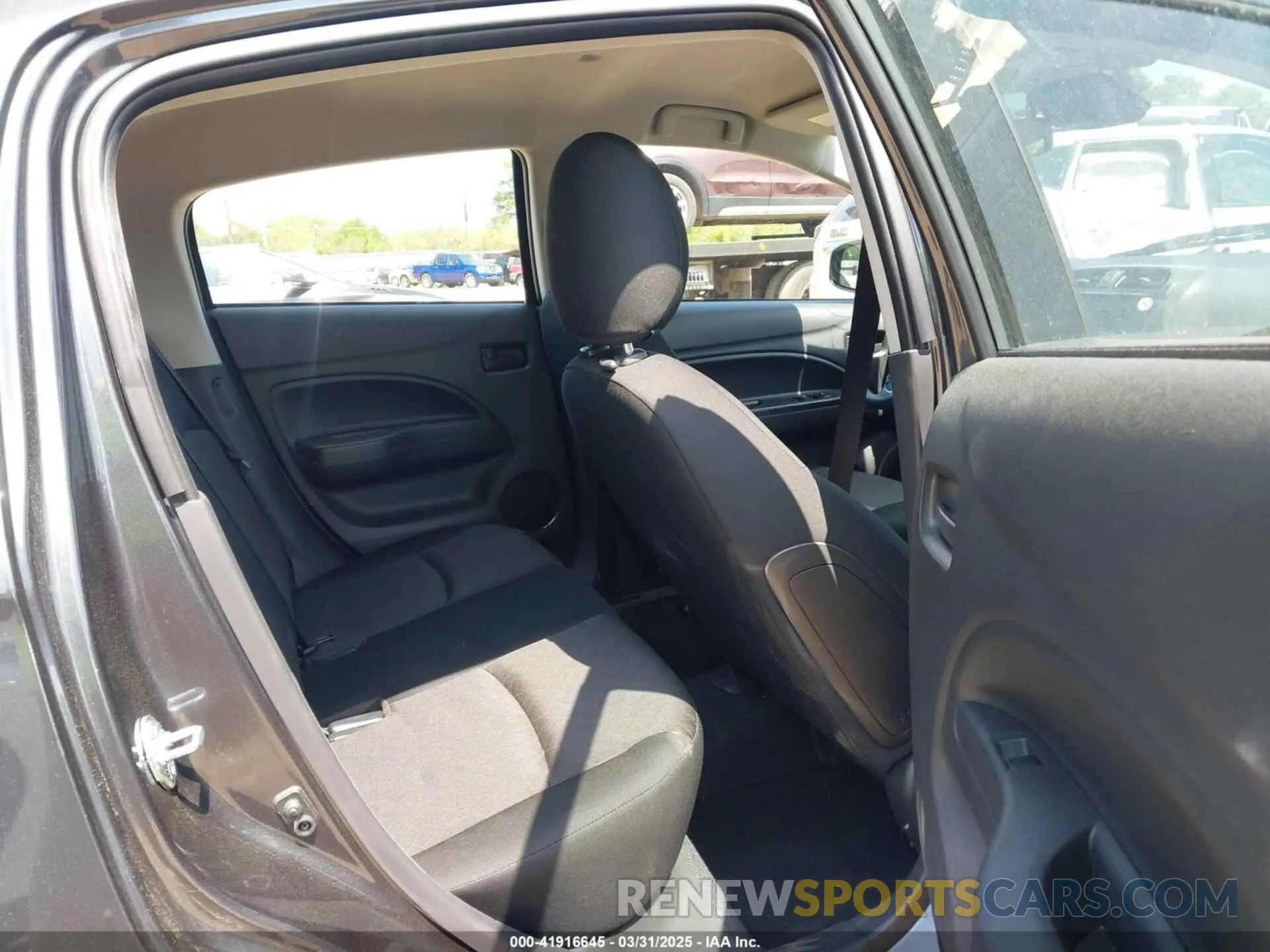 8 fotografías del automóvil dañado ML32AUHJXRH028870 MITSUBISHI MIRAGE 2024