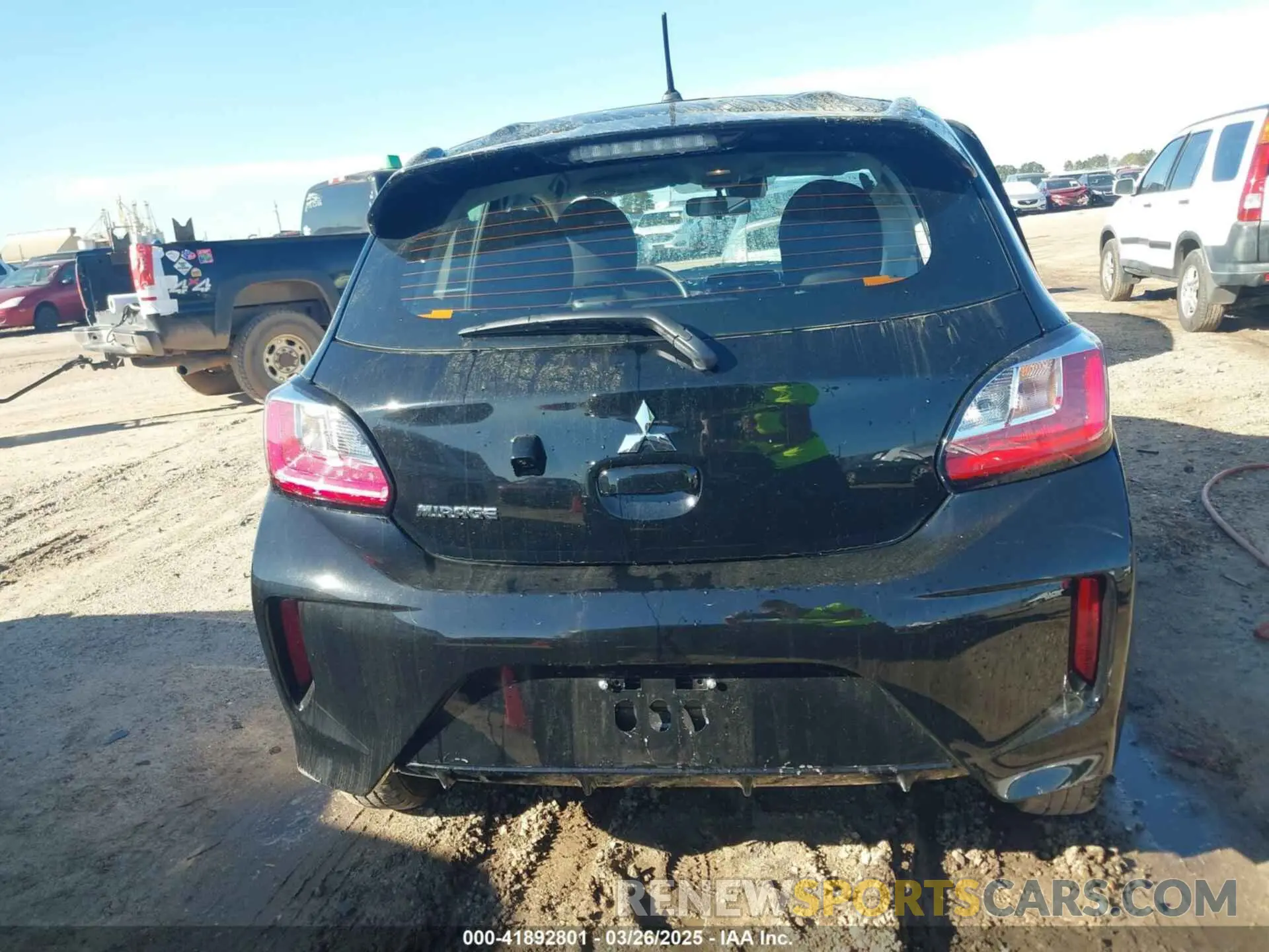 16 fotografías del automóvil dañado ML32AUHJXRH035110 MITSUBISHI MIRAGE 2024