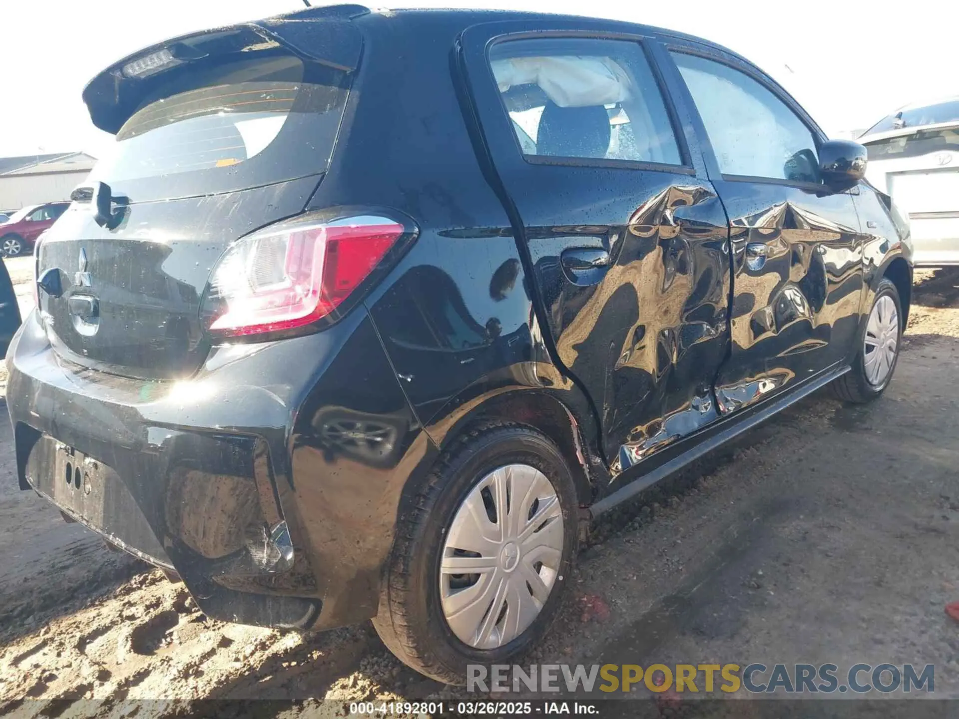 4 fotografías del automóvil dañado ML32AUHJXRH035110 MITSUBISHI MIRAGE 2024