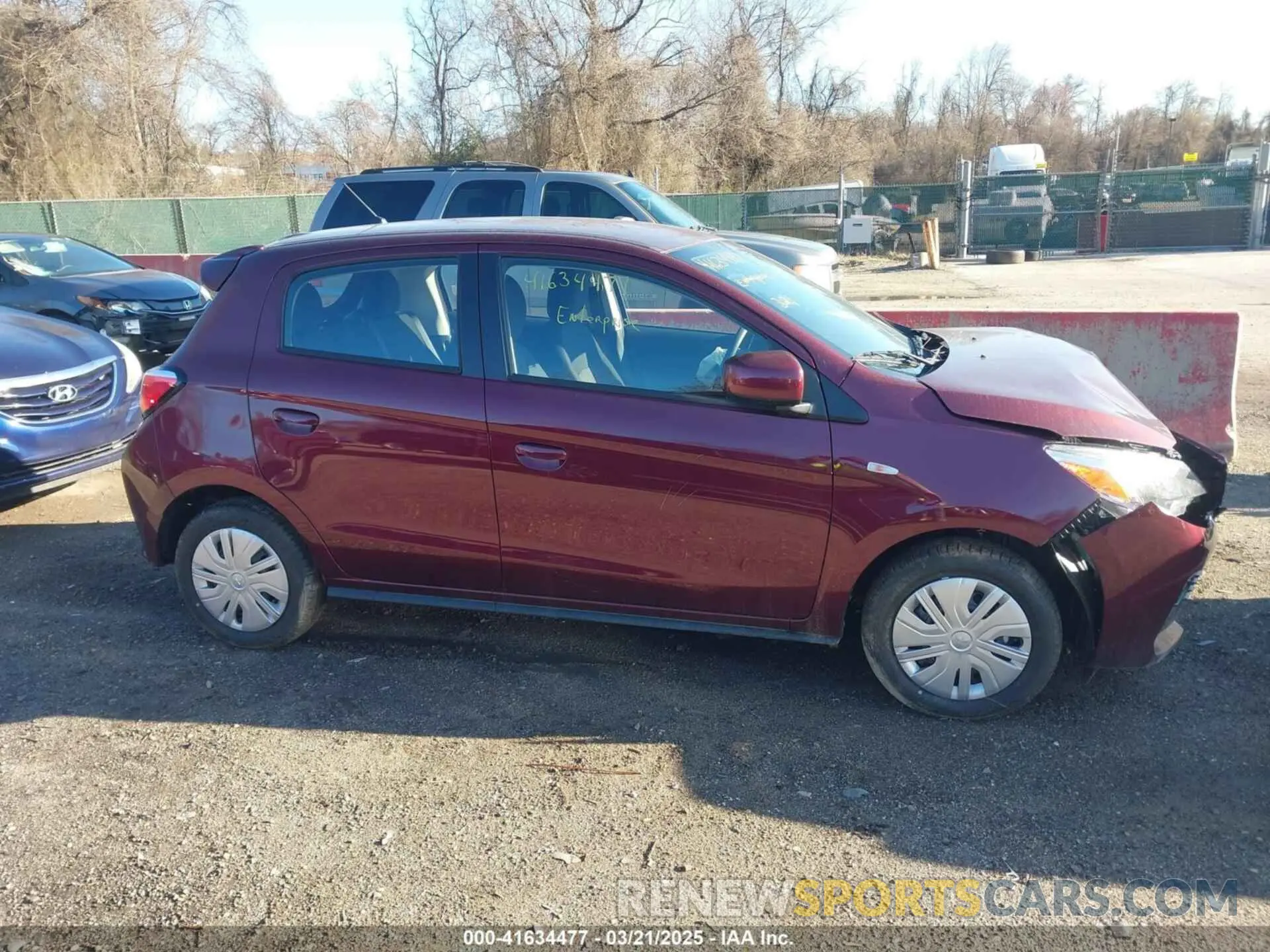 13 fotografías del automóvil dañado ML32AUHJXRH036273 MITSUBISHI MIRAGE 2024