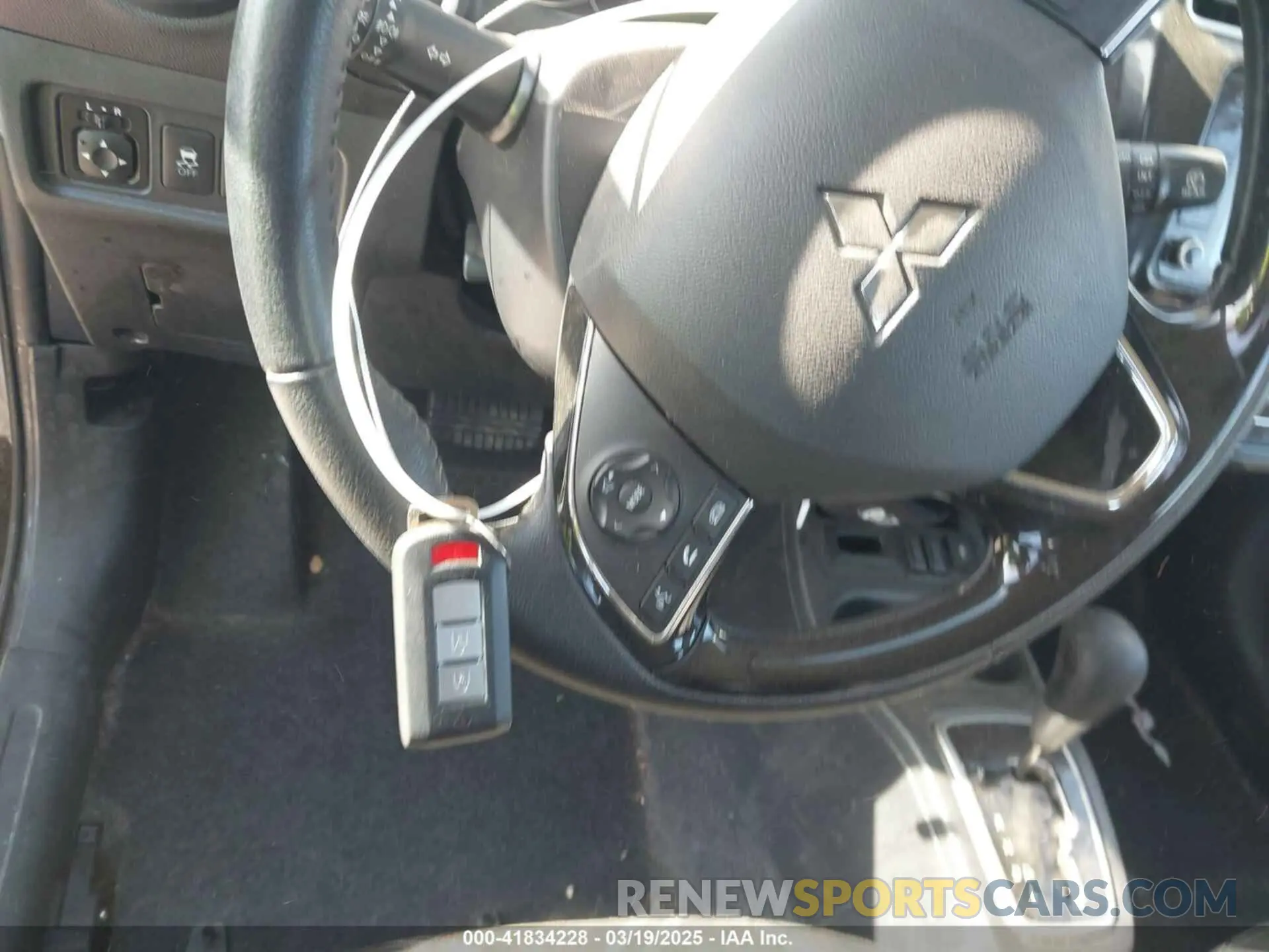 11 fotografías del automóvil dañado ML32AWHJ1RH004954 MITSUBISHI MIRAGE 2024