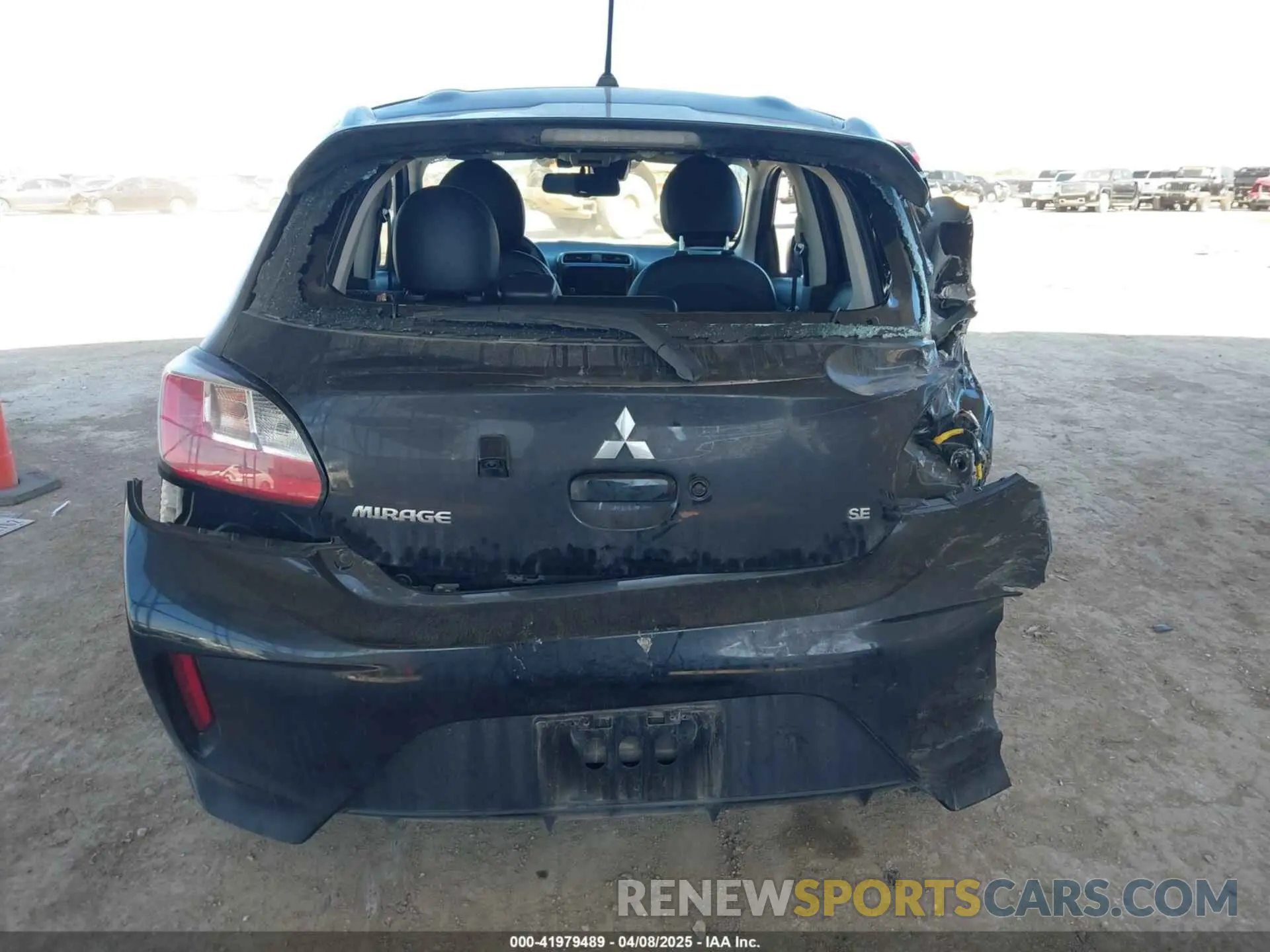 16 fotografías del automóvil dañado ML32AWHJ1RH007708 MITSUBISHI MIRAGE 2024