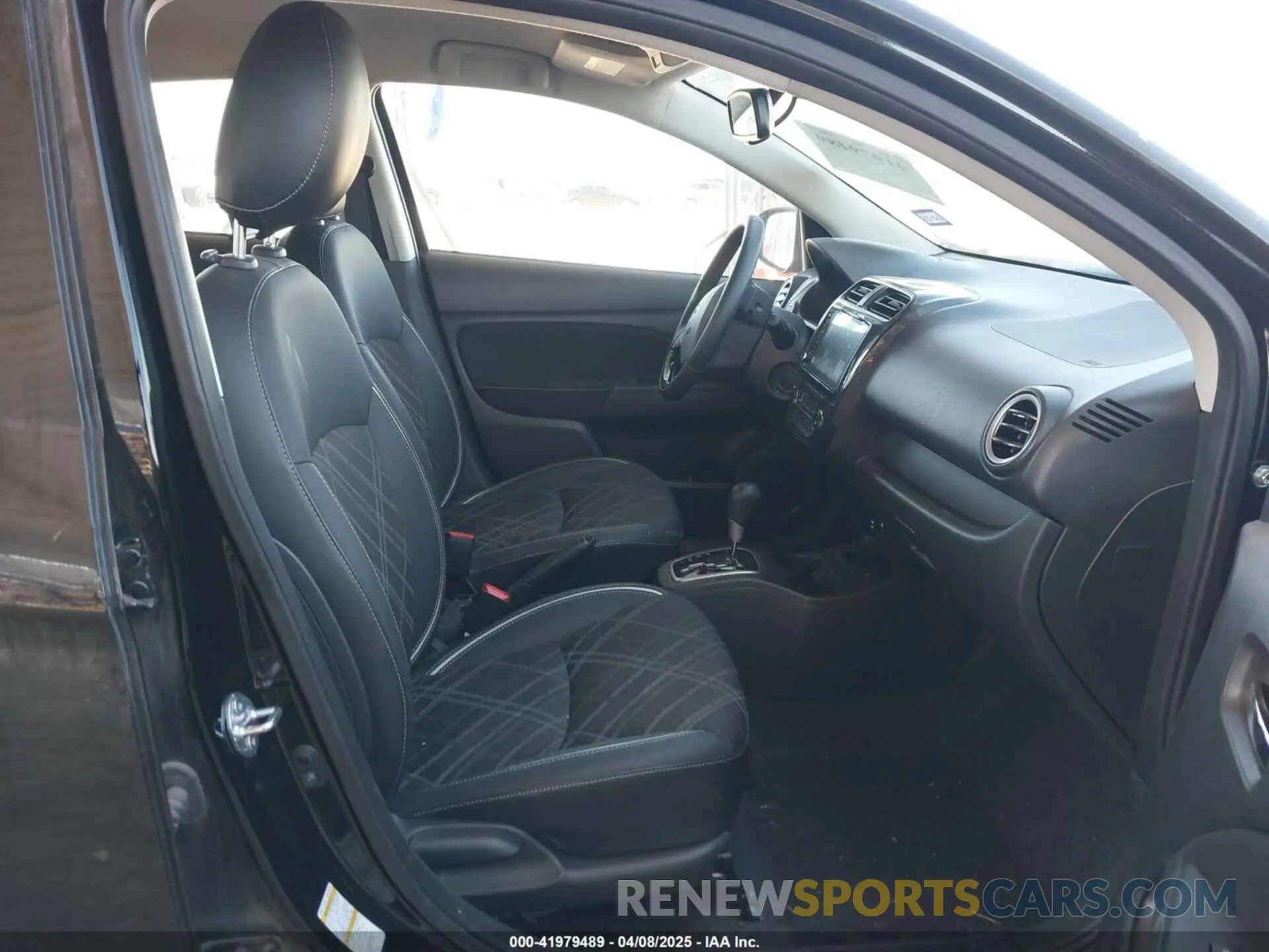 5 fotografías del automóvil dañado ML32AWHJ1RH007708 MITSUBISHI MIRAGE 2024