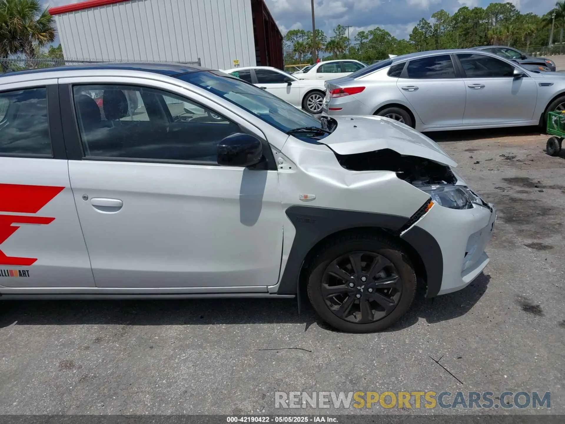 18 fotografías del automóvil dañado ML32AWHJ1RH011127 MITSUBISHI MIRAGE 2024
