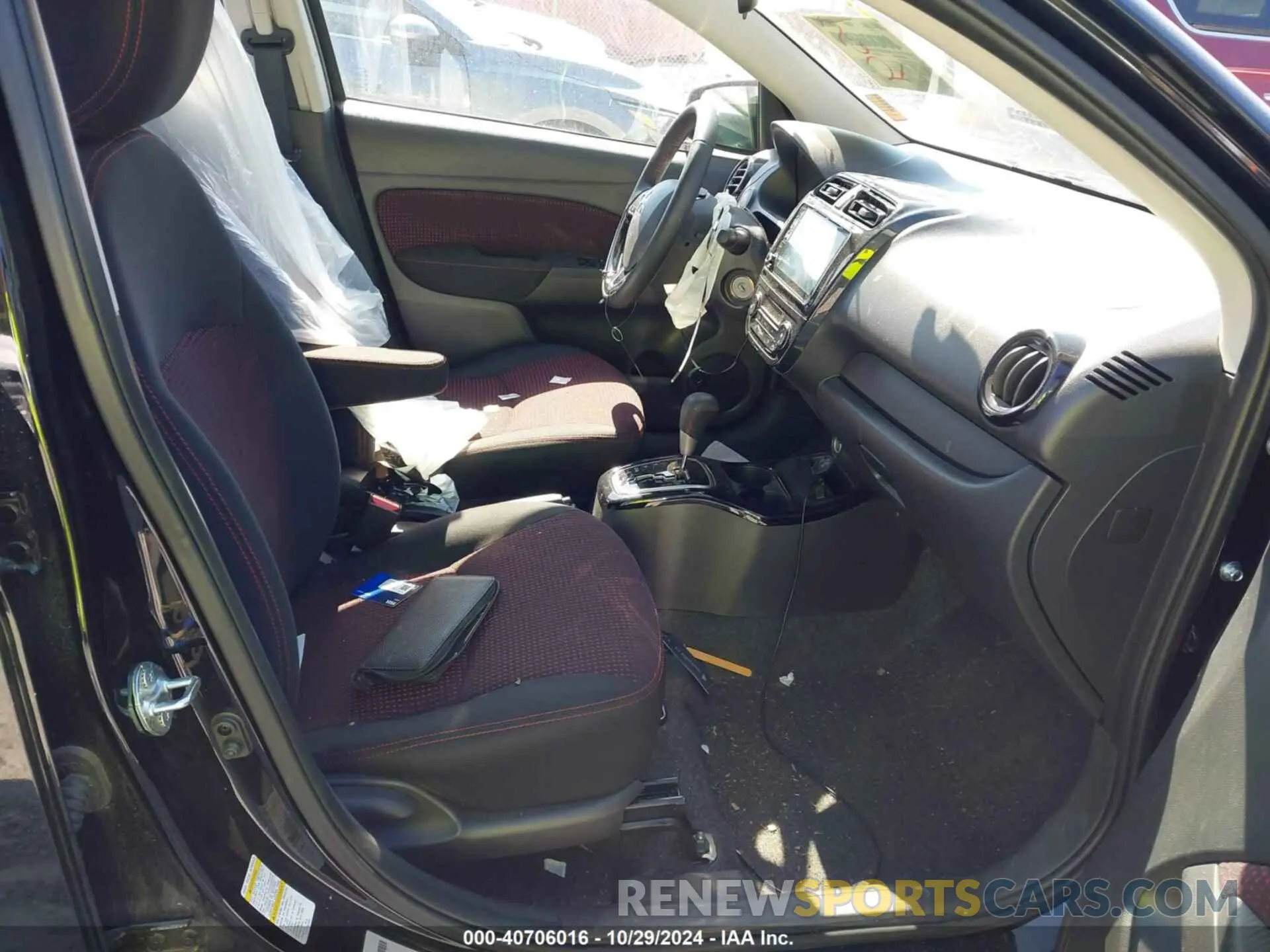 5 fotografías del automóvil dañado ML32AWHJ3RH005569 MITSUBISHI MIRAGE 2024