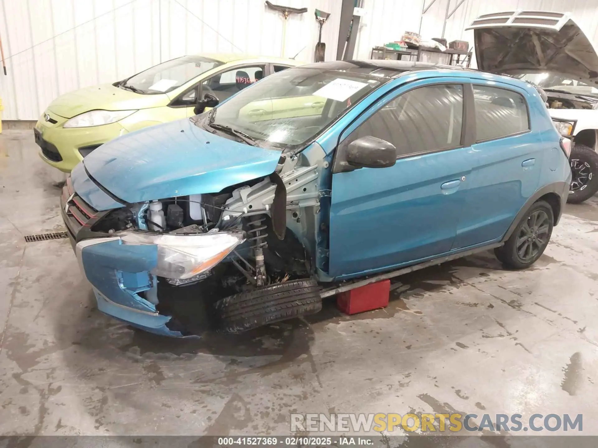 2 fotografías del automóvil dañado ML32AWHJ5RH001684 MITSUBISHI MIRAGE 2024