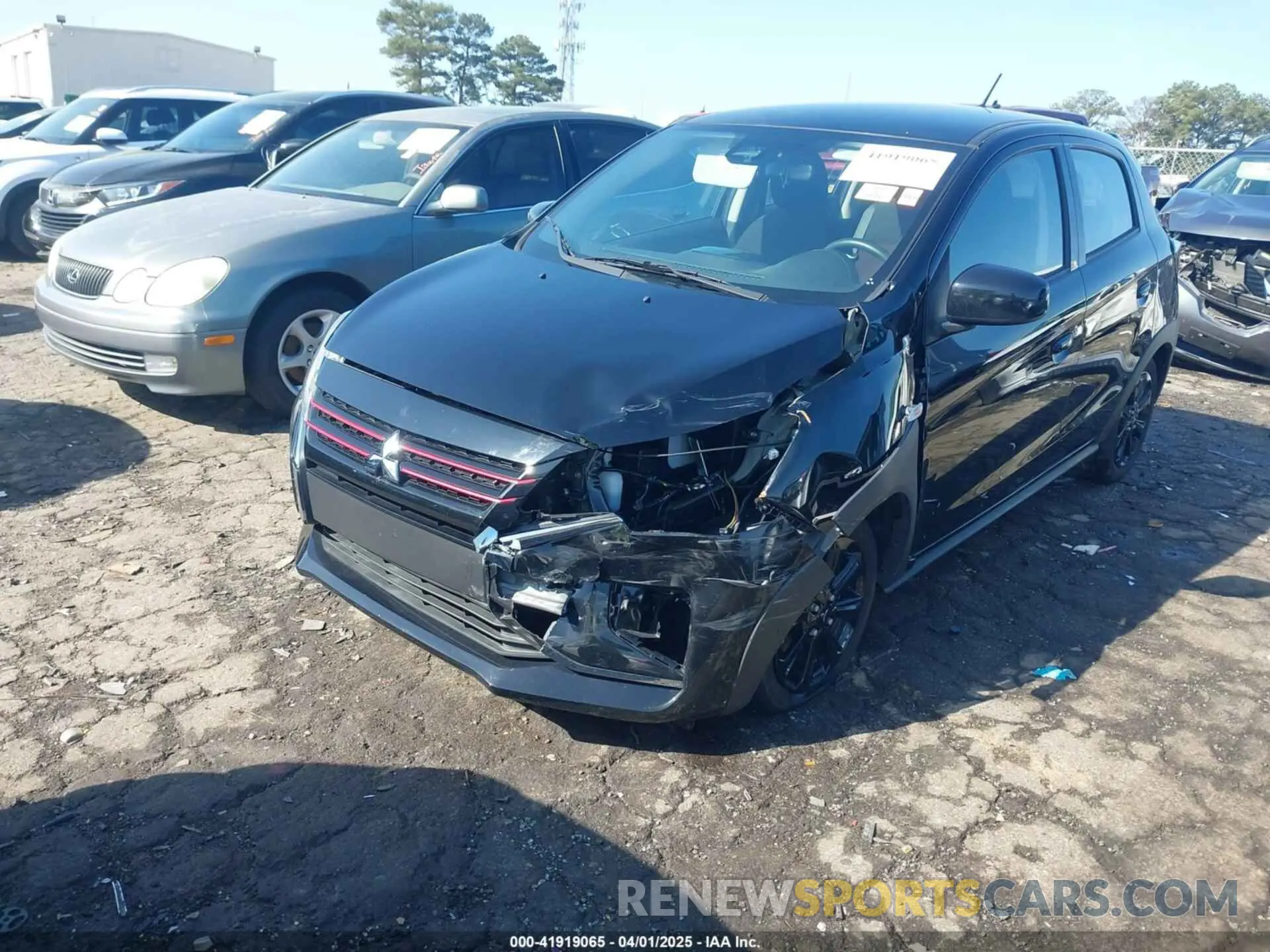 2 fotografías del automóvil dañado ML32AWHJ5RH003760 MITSUBISHI MIRAGE 2024