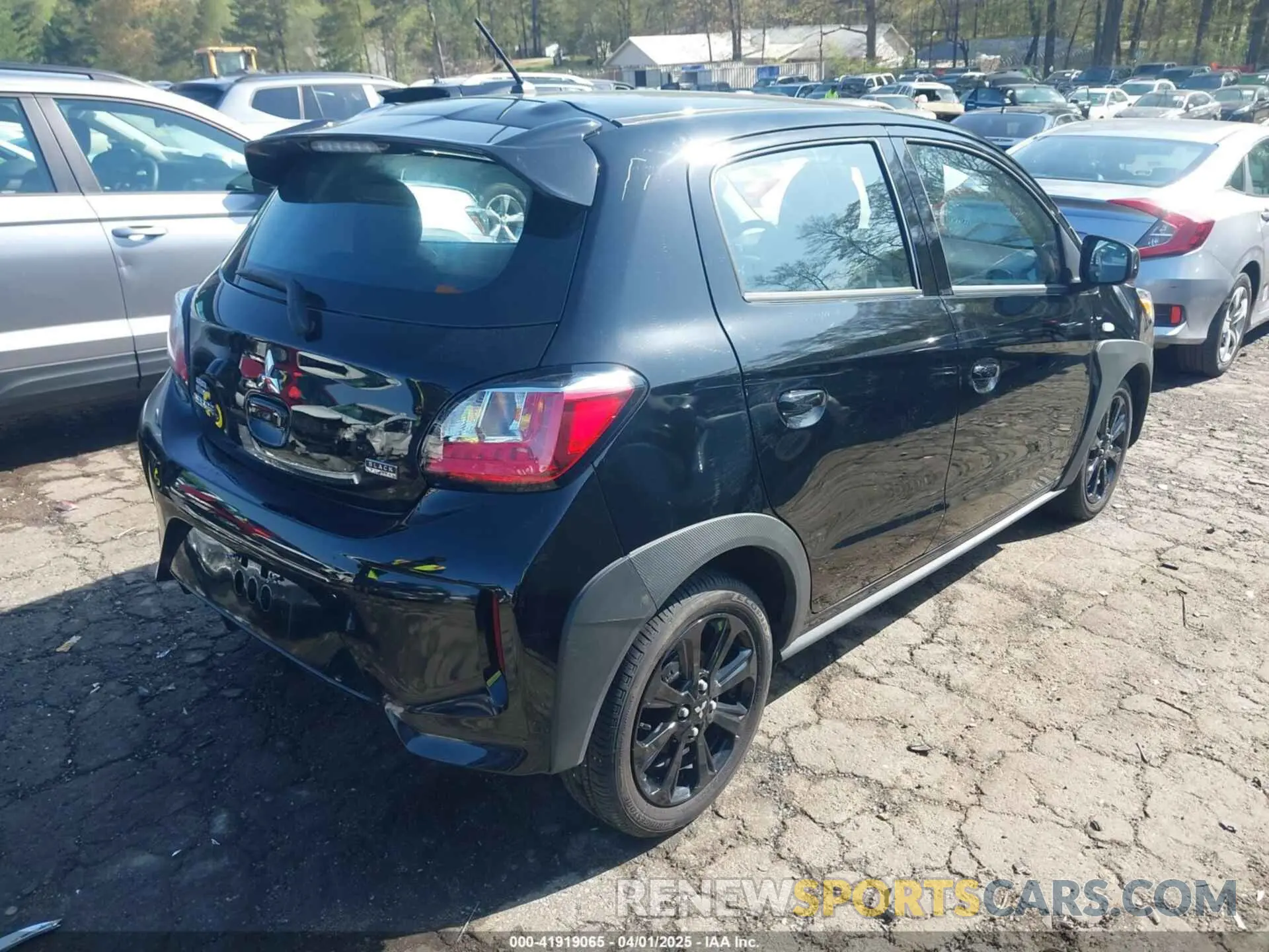 4 fotografías del automóvil dañado ML32AWHJ5RH003760 MITSUBISHI MIRAGE 2024