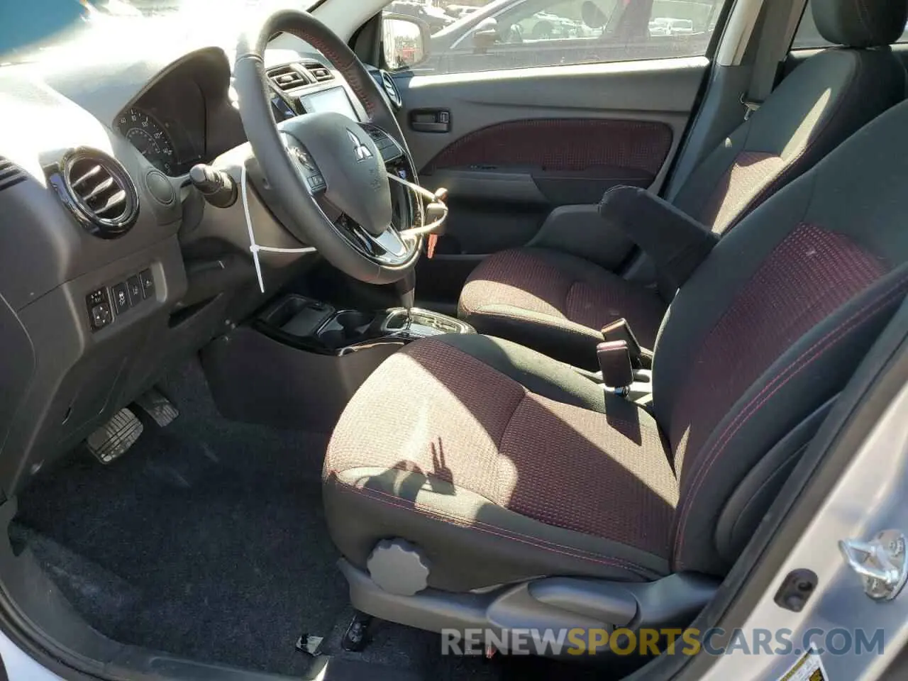 7 fotografías del automóvil dañado ML32AWHJ8RH005552 MITSUBISHI MIRAGE 2024