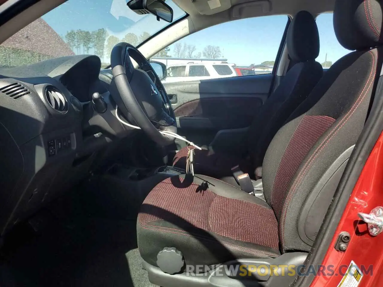 7 fotografías del automóvil dañado ML32FUFJ0RHF06107 MITSUBISHI MIRAGE 2024