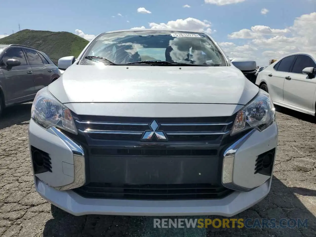 5 fotografías del automóvil dañado ML32FUFJ1RHF01241 MITSUBISHI MIRAGE 2024