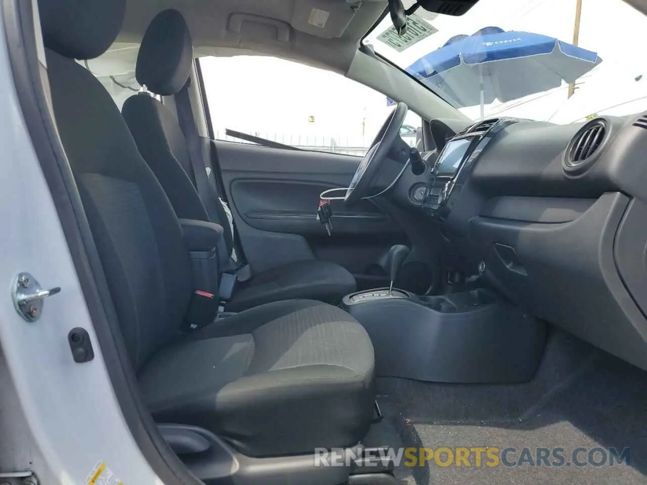 7 fotografías del automóvil dañado ML32FUFJ1RHF01241 MITSUBISHI MIRAGE 2024