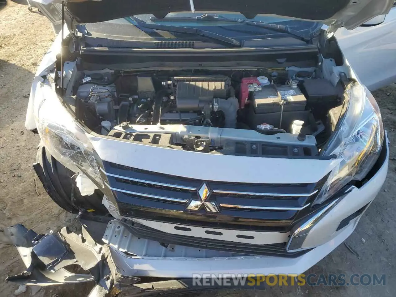11 fotografías del automóvil dañado ML32FUFJ2RHF03726 MITSUBISHI MIRAGE 2024