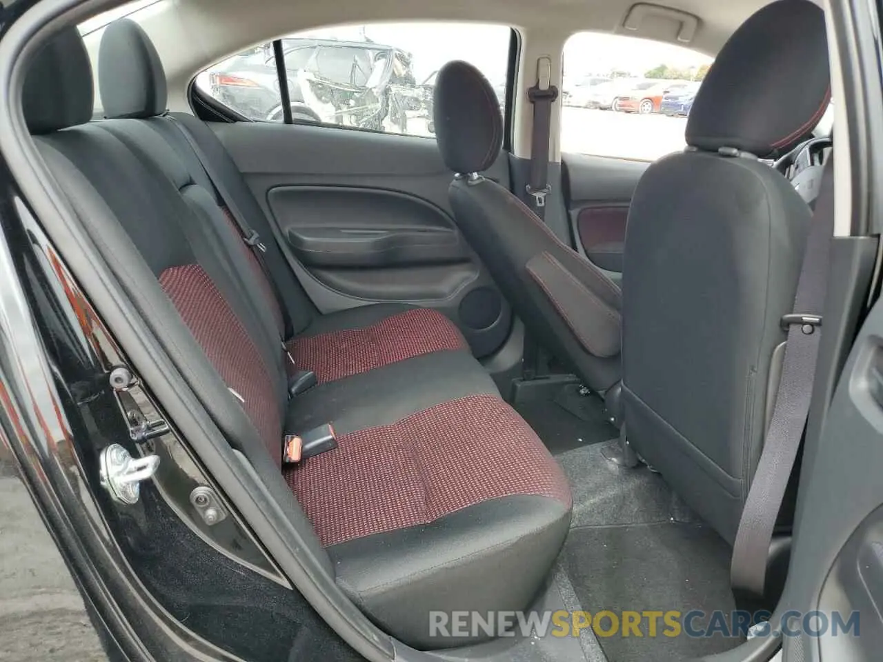 10 fotografías del automóvil dañado ML32FUFJ2RHF12314 MITSUBISHI MIRAGE 2024