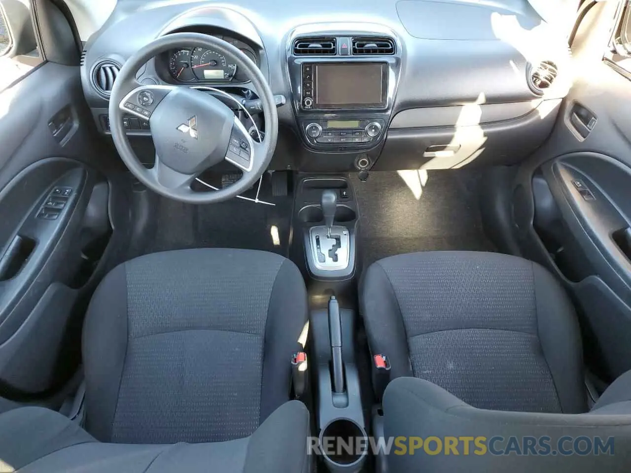 8 fotografías del automóvil dañado ML32FUFJ5RHF07107 MITSUBISHI MIRAGE 2024