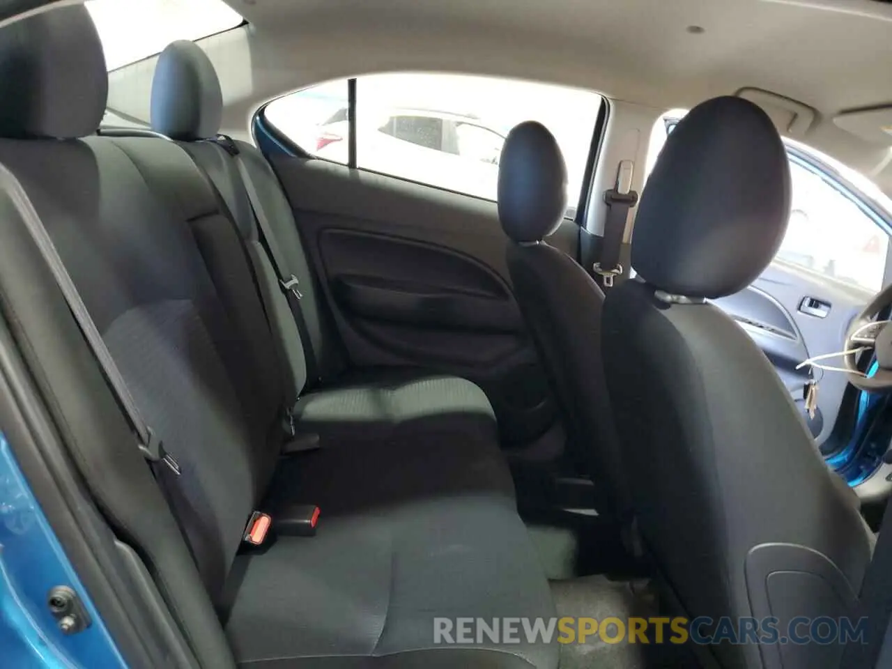 10 fotografías del automóvil dañado ML32FUFJ6RHF17290 MITSUBISHI MIRAGE 2024