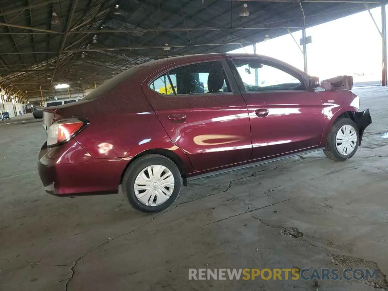 3 fotografías del automóvil dañado ML32FUFJ7RHF00448 MITSUBISHI MIRAGE 2024