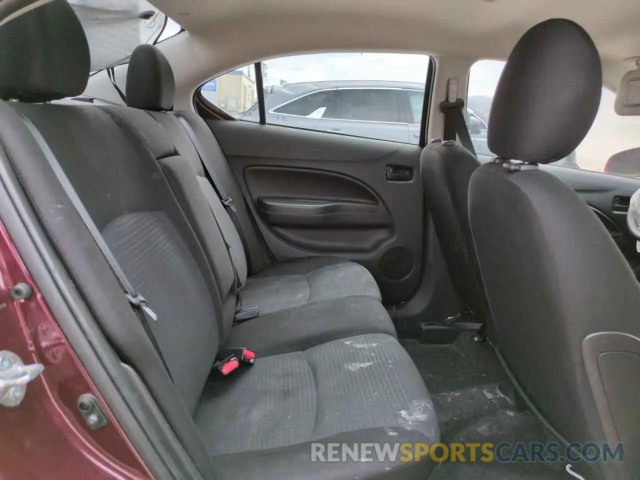10 fotografías del automóvil dañado ML32FUFJ9RHF10219 MITSUBISHI MIRAGE 2024