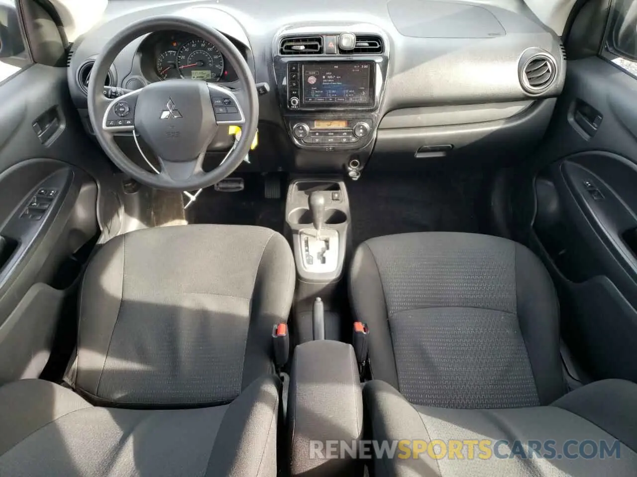 8 fotografías del automóvil dañado ML32FUFJXRHF01111 MITSUBISHI MIRAGE 2024