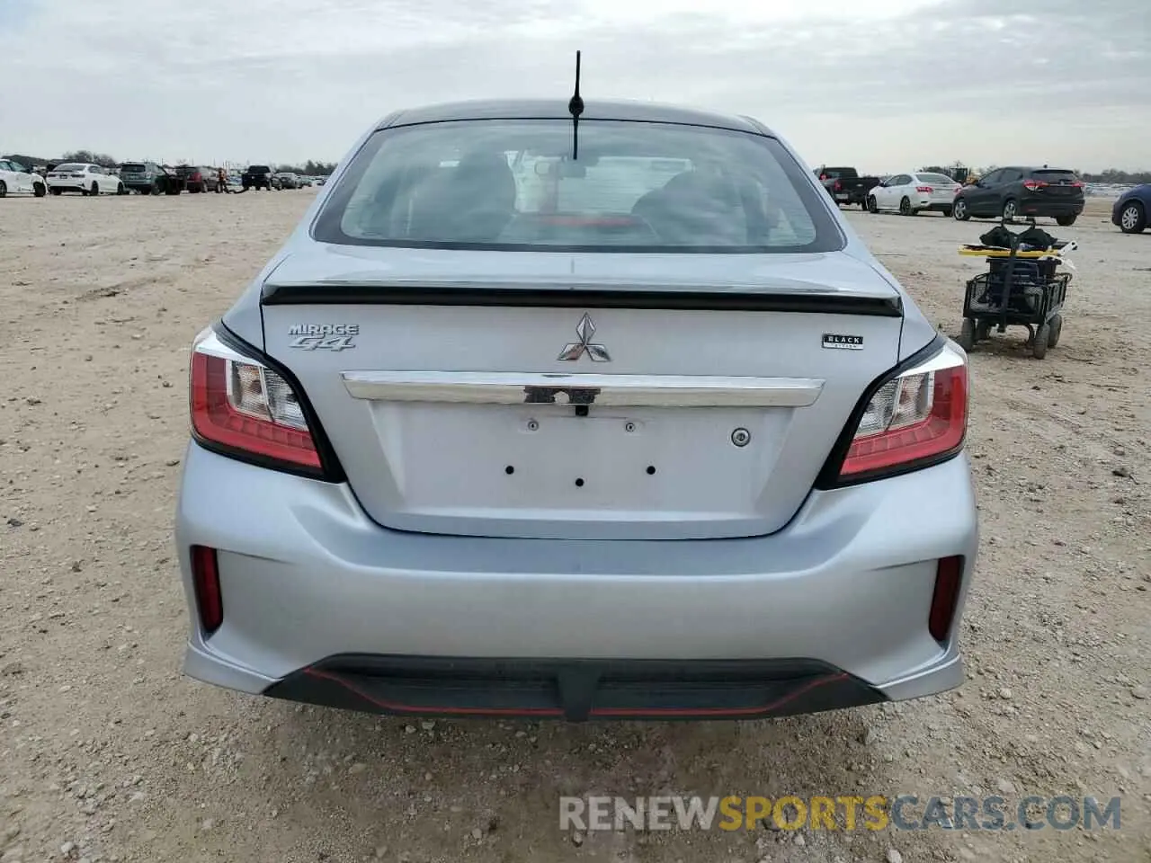6 fotografías del automóvil dañado ML32FUFJXRHF02498 MITSUBISHI MIRAGE 2024