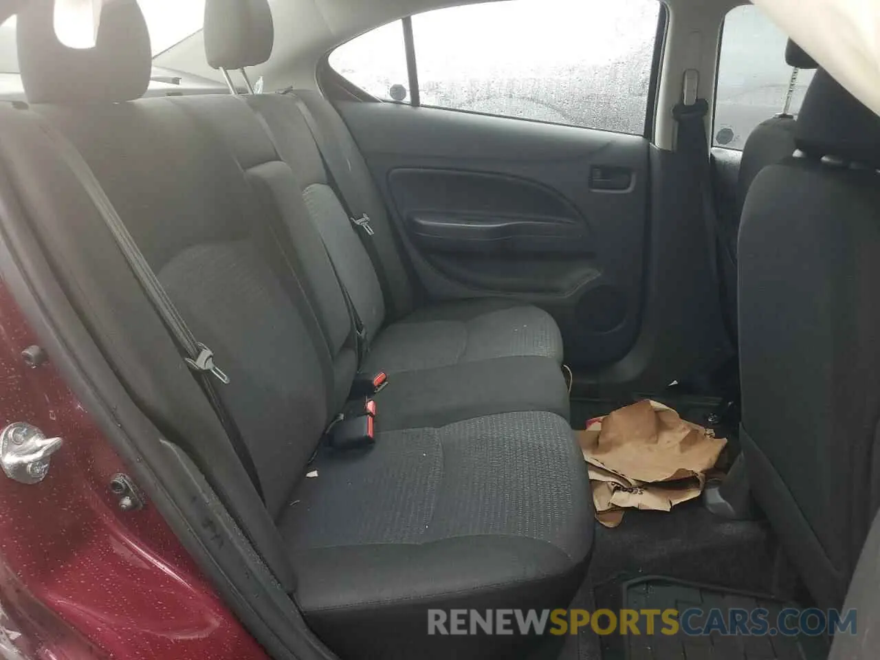 10 fotografías del automóvil dañado ML32FUFJXRHF09872 MITSUBISHI MIRAGE 2024