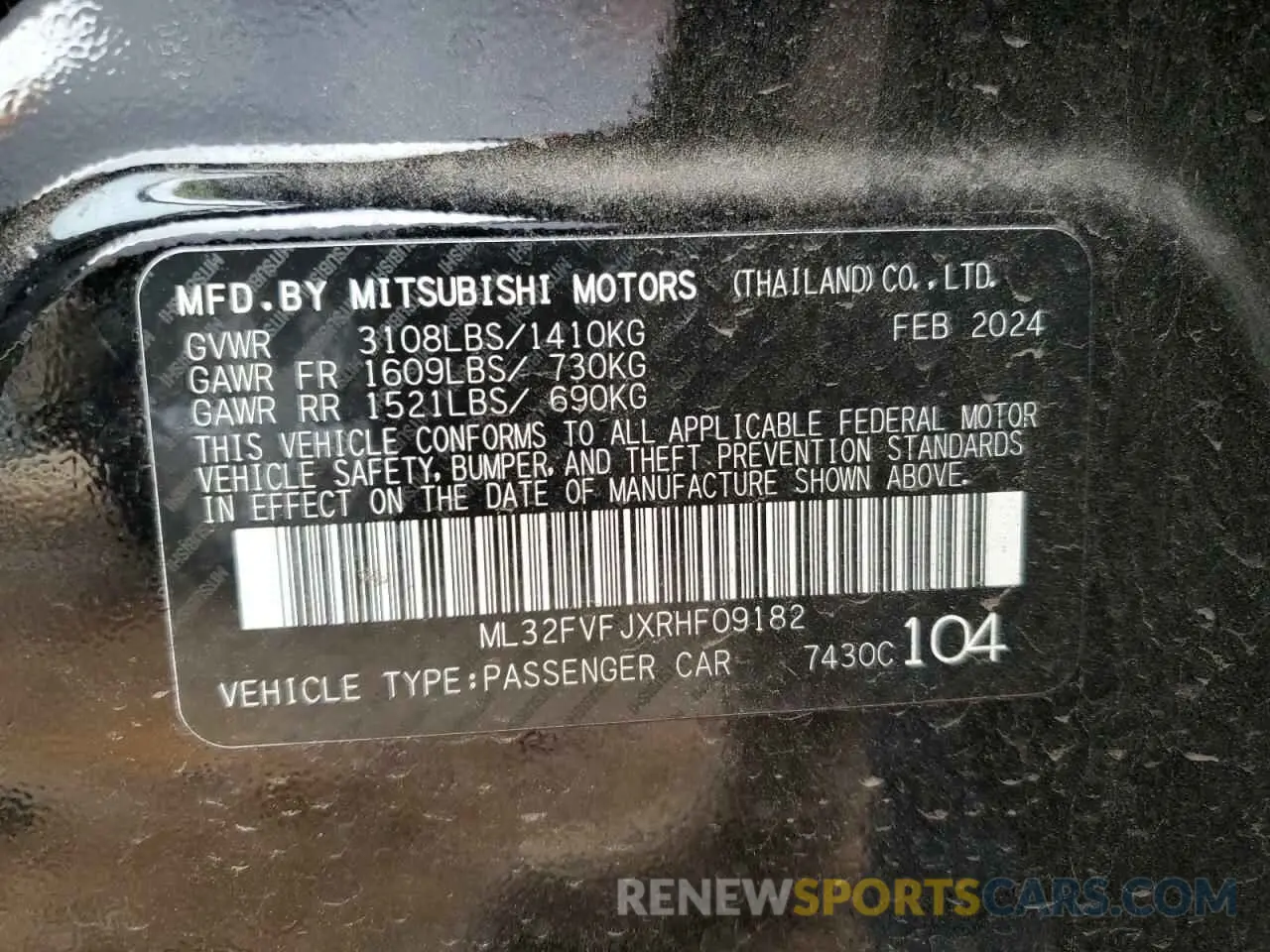 13 fotografías del automóvil dañado ML32FVFJXRHF09182 MITSUBISHI MIRAGE 2024