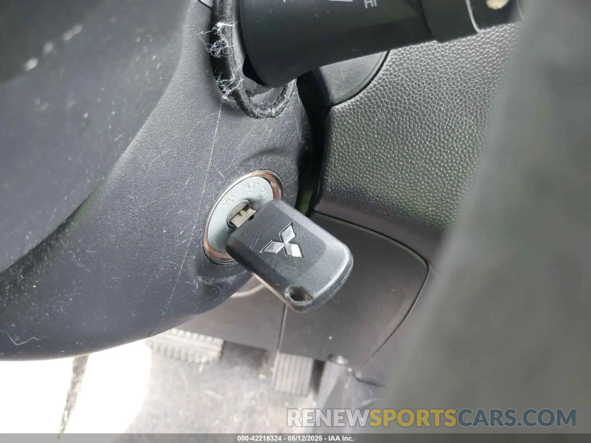 11 fotografías del automóvil dañado ML32F3FJ0KHF00792 MITSUBISHI MIRAGE G4 2019