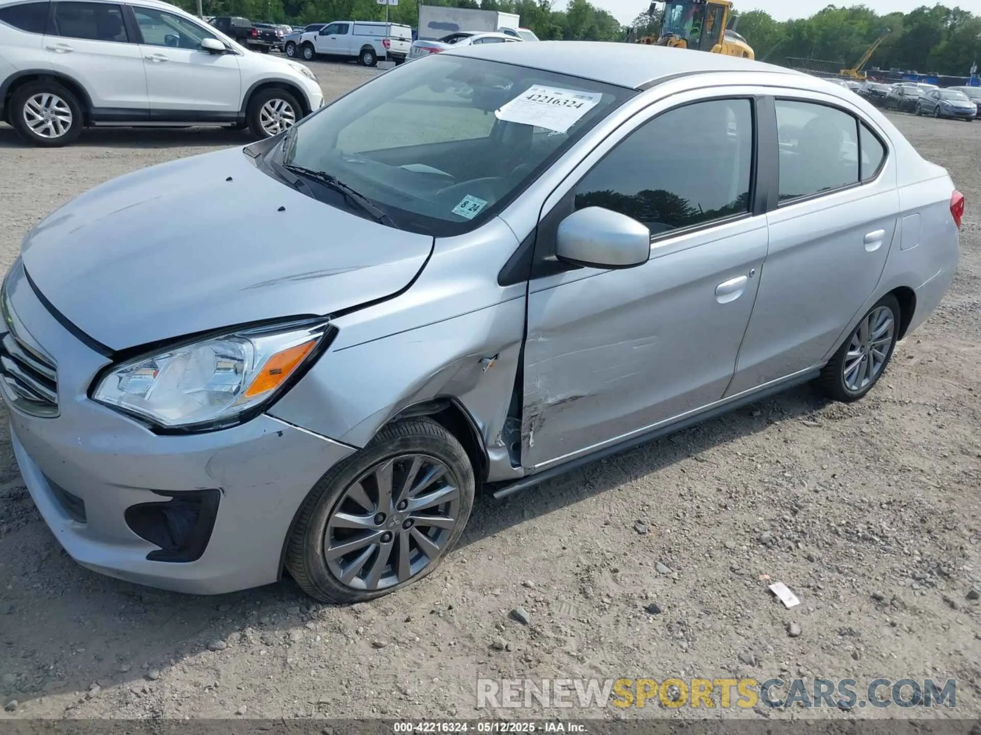 2 fotografías del automóvil dañado ML32F3FJ0KHF00792 MITSUBISHI MIRAGE G4 2019