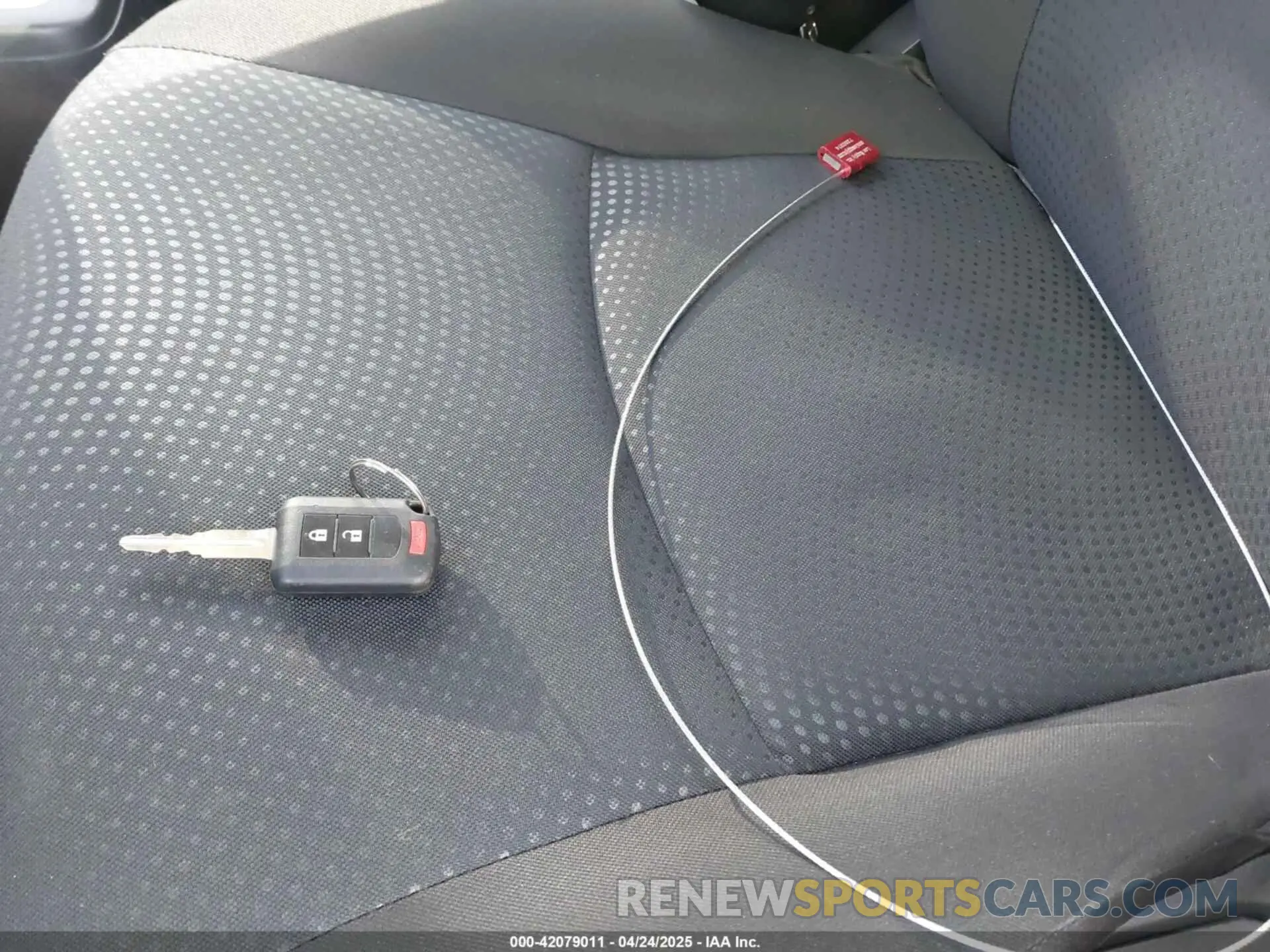 11 fotografías del automóvil dañado ML32F3FJ0KHF16538 MITSUBISHI MIRAGE G4 2019