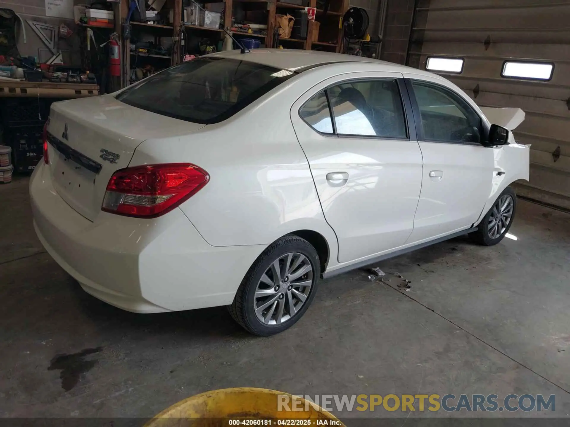 4 fotografías del automóvil dañado ML32F3FJ1KHF12997 MITSUBISHI MIRAGE G4 2019