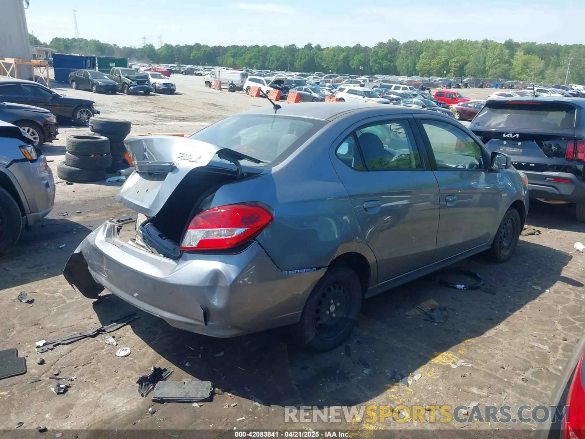 4 fotografías del automóvil dañado ML32F3FJ1KHF18315 MITSUBISHI MIRAGE G4 2019