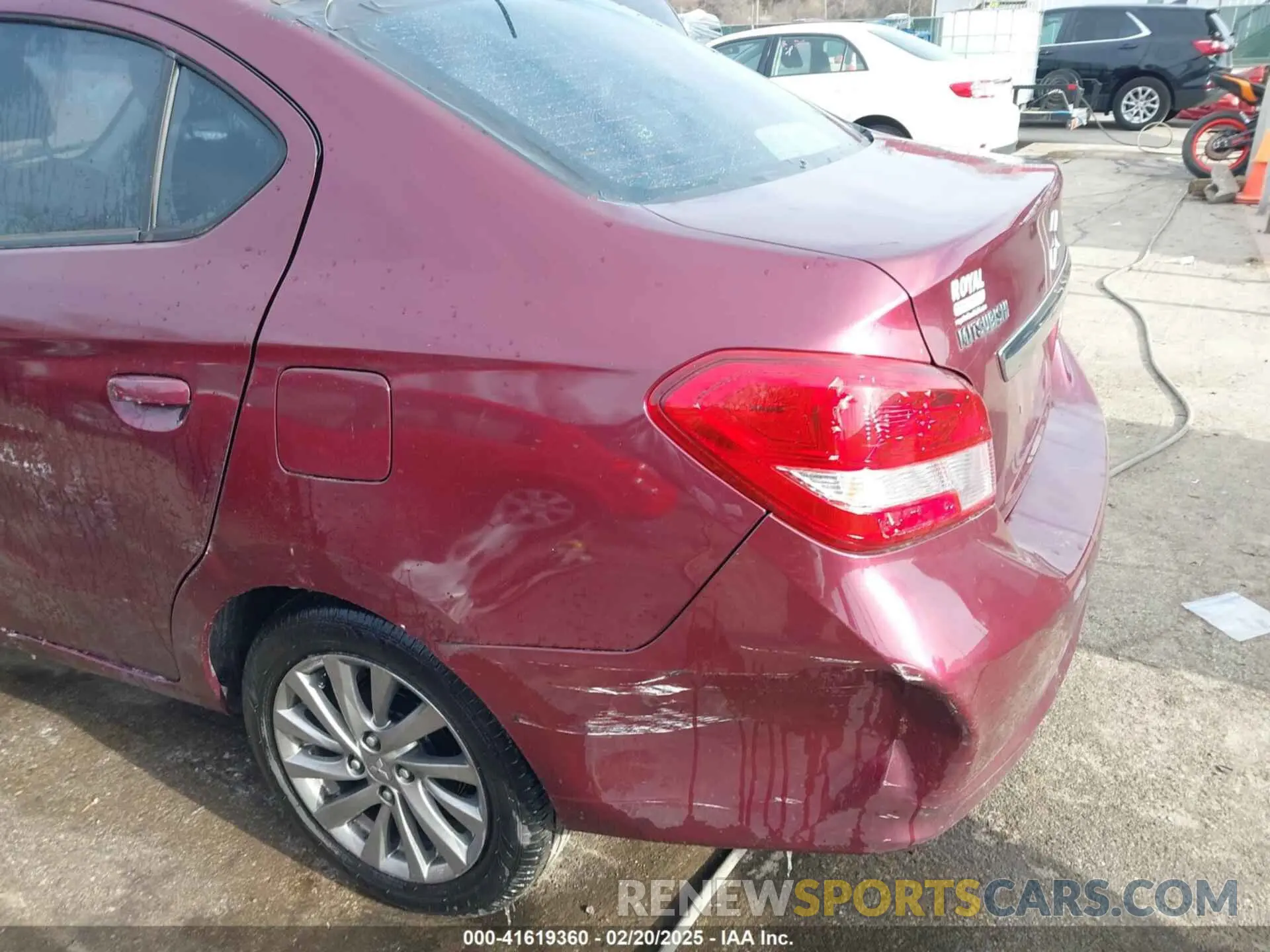 18 fotografías del automóvil dañado ML32F3FJ4KHF04599 MITSUBISHI MIRAGE G4 2019