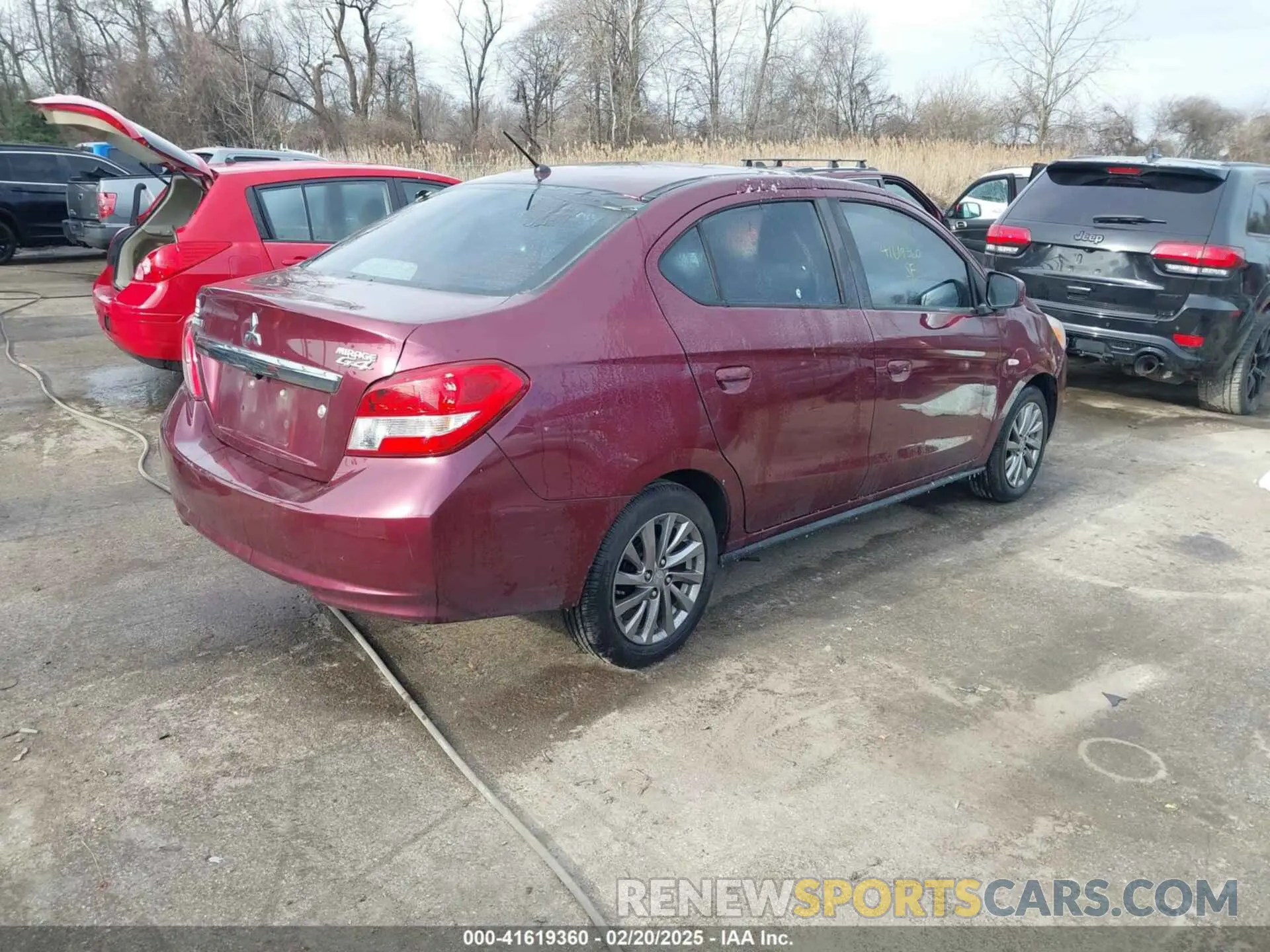 4 fotografías del automóvil dañado ML32F3FJ4KHF04599 MITSUBISHI MIRAGE G4 2019