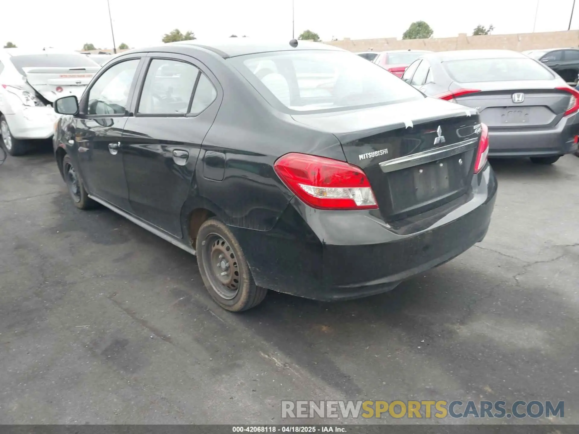 3 fotografías del automóvil dañado ML32F3FJ5KHF17975 MITSUBISHI MIRAGE G4 2019